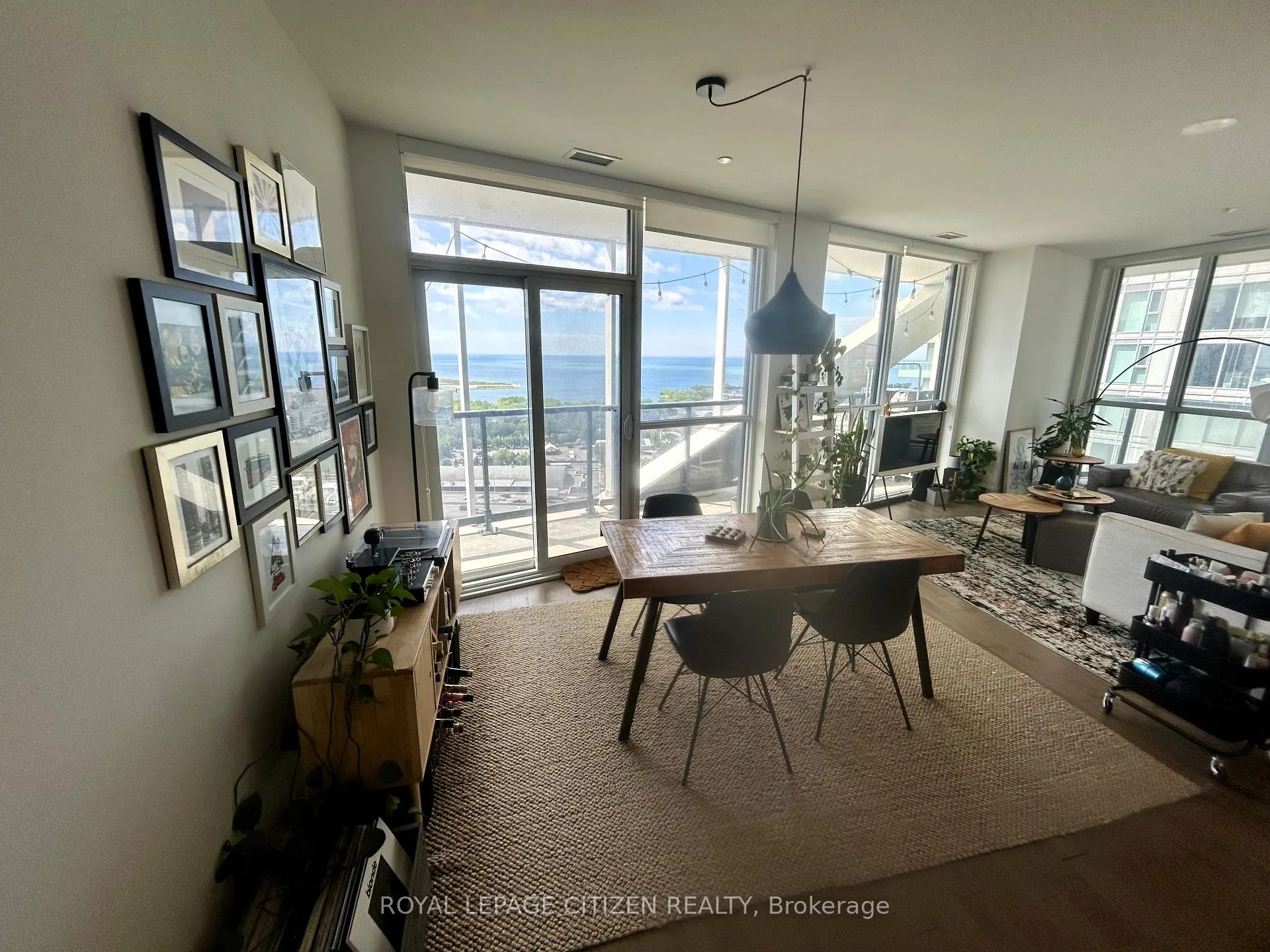 Photo 14 of Unit 2402, 30 Ordnance Street, Toronto, Niagara — HOMEH