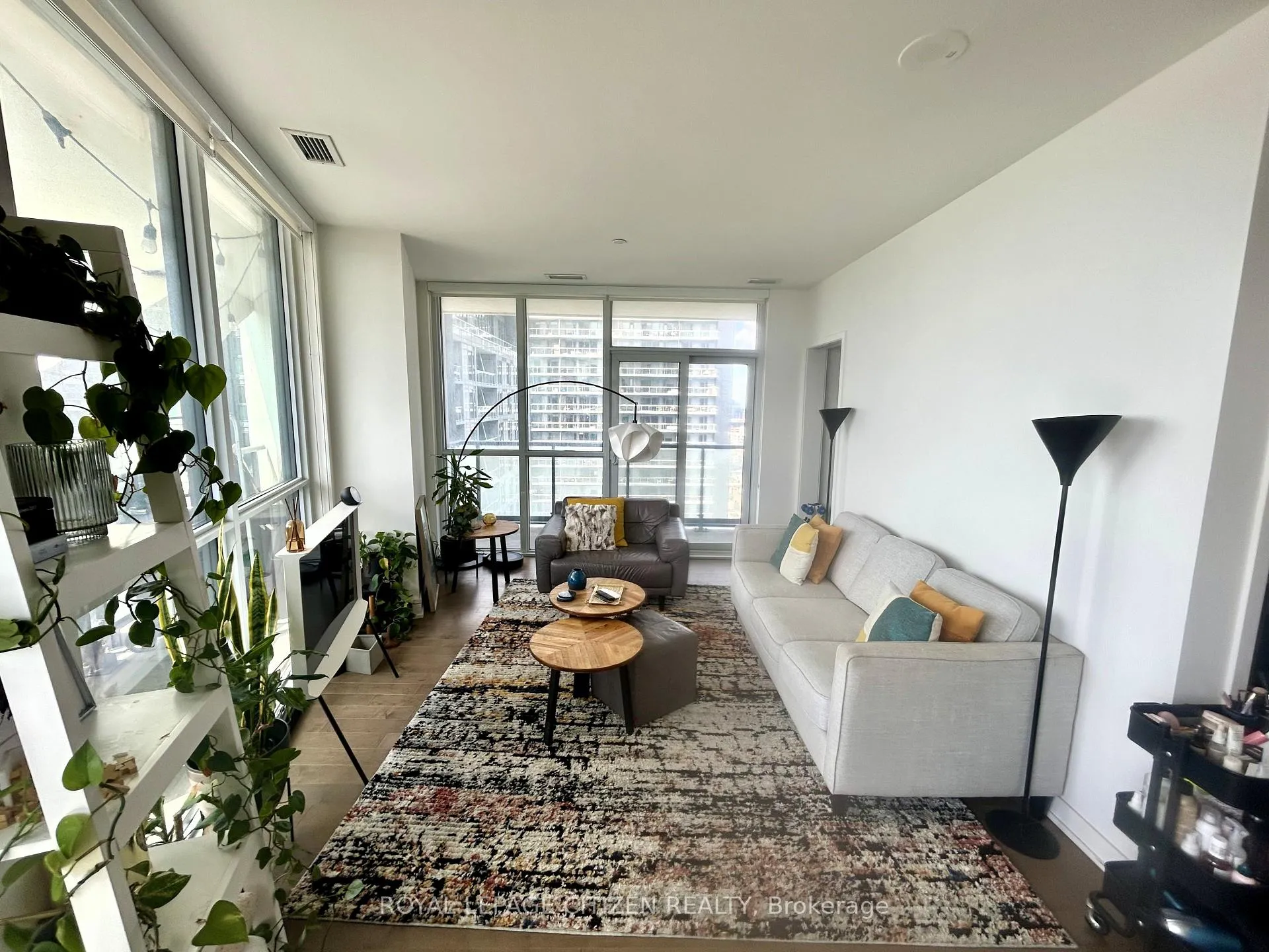 Photo 15 of Unit 2402, 30 Ordnance Street, Toronto, Niagara — HOMEH