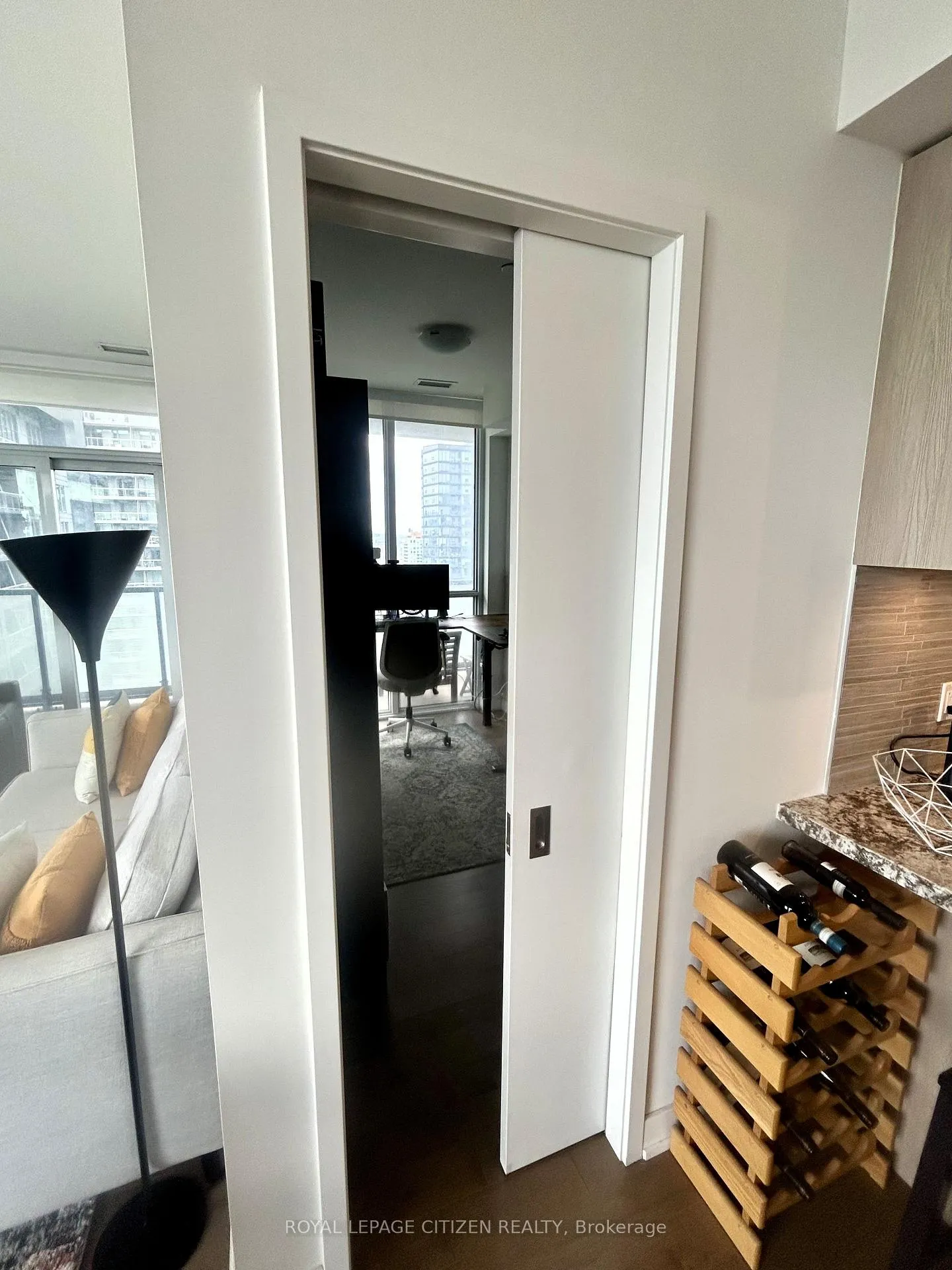 Photo 17 of Unit 2402, 30 Ordnance Street, Toronto, Niagara — HOMEH