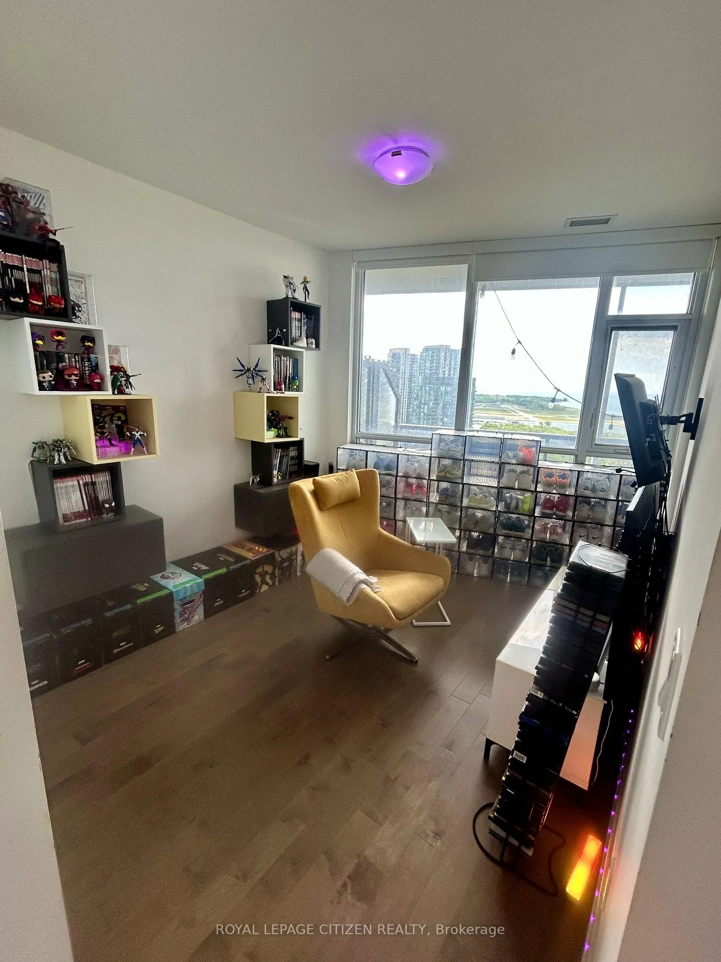 Photo 19 of Unit 2402, 30 Ordnance Street, Toronto, Niagara — HOMEH