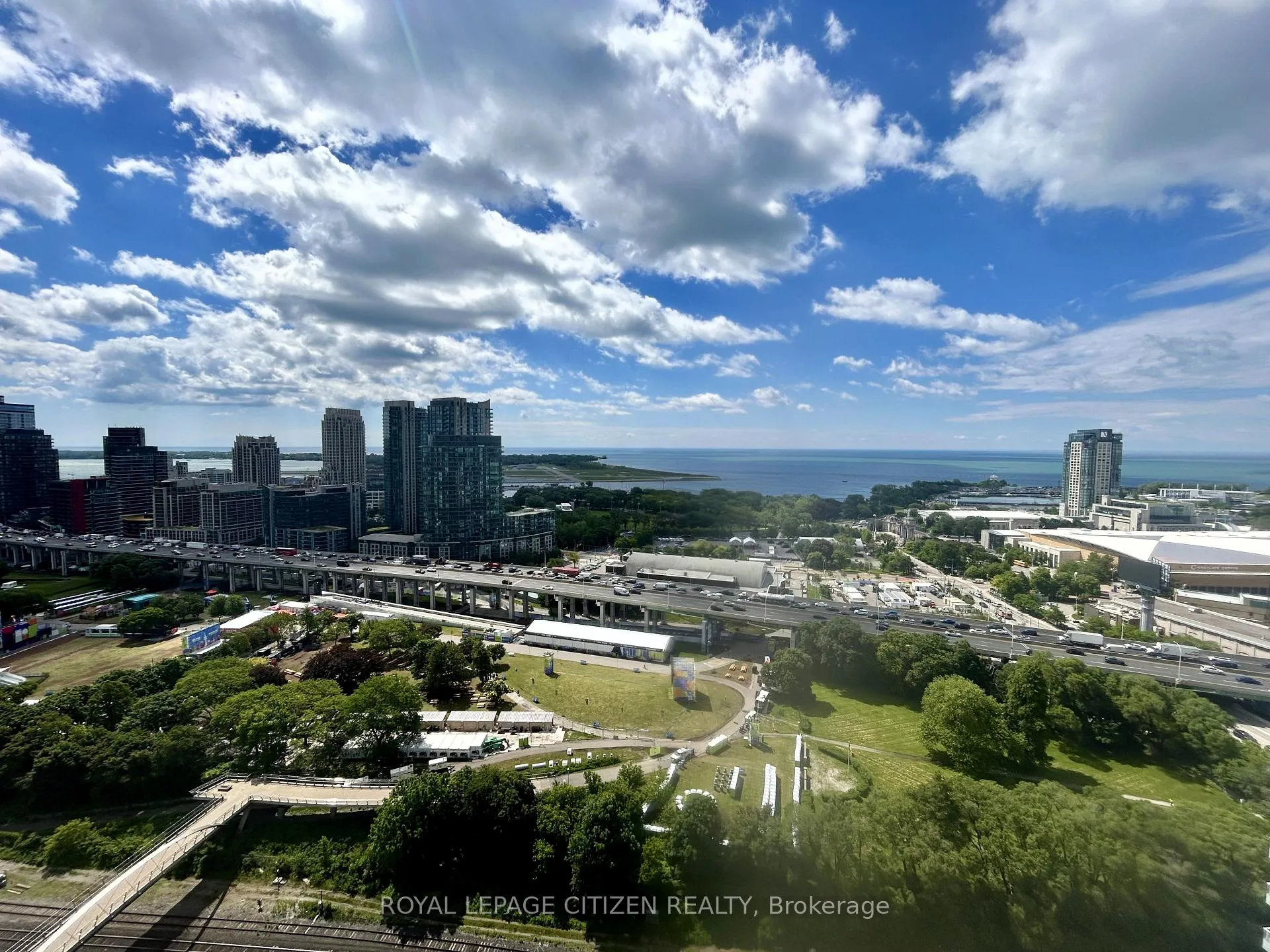 Photo 39 of Unit 2402, 30 Ordnance Street, Toronto, Niagara — HOMEH
