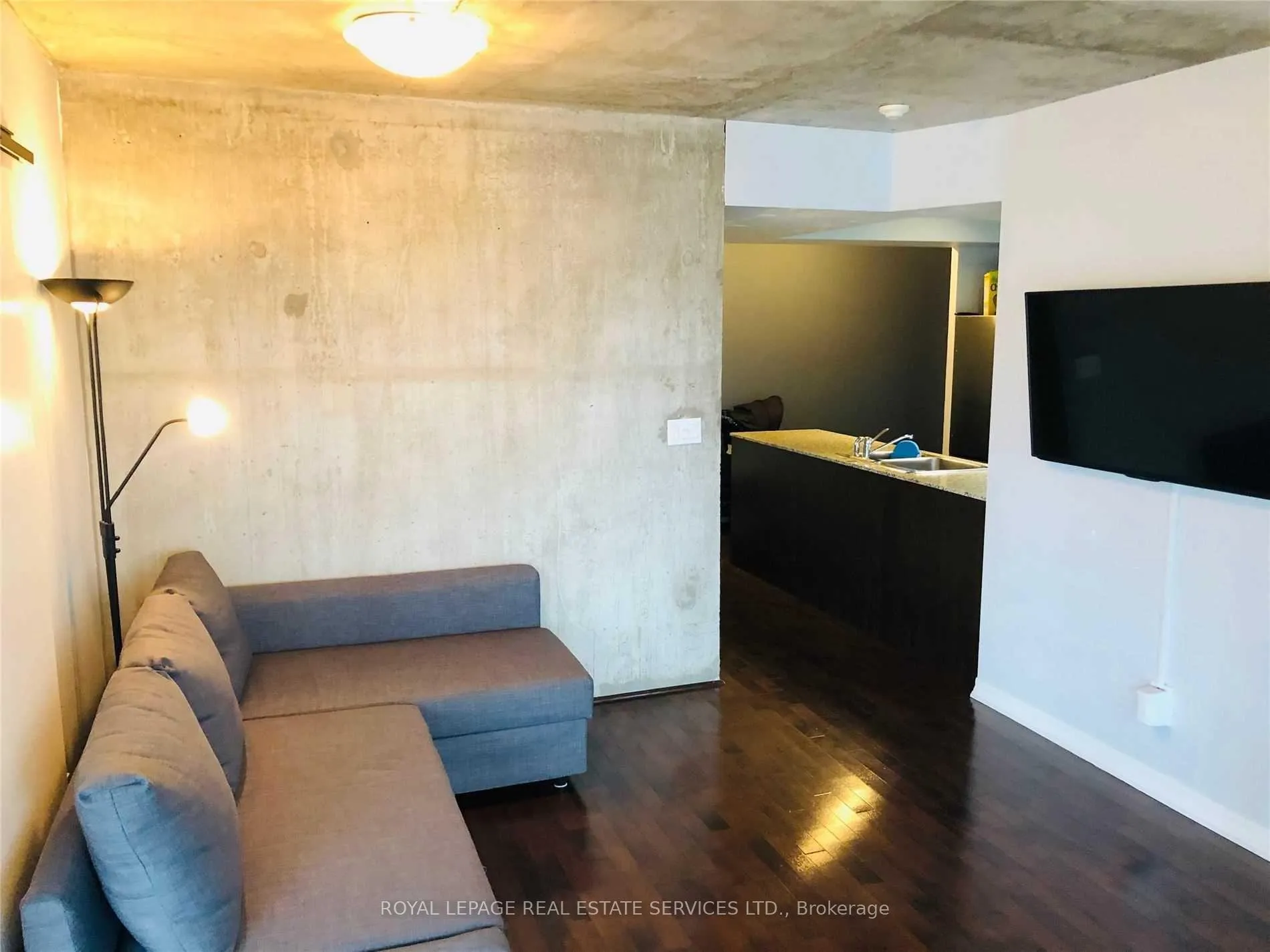 Photo 3 of Unit 2103, 22 Wellesley Street E, Toronto, Church-Yonge Corridor — HOMEH