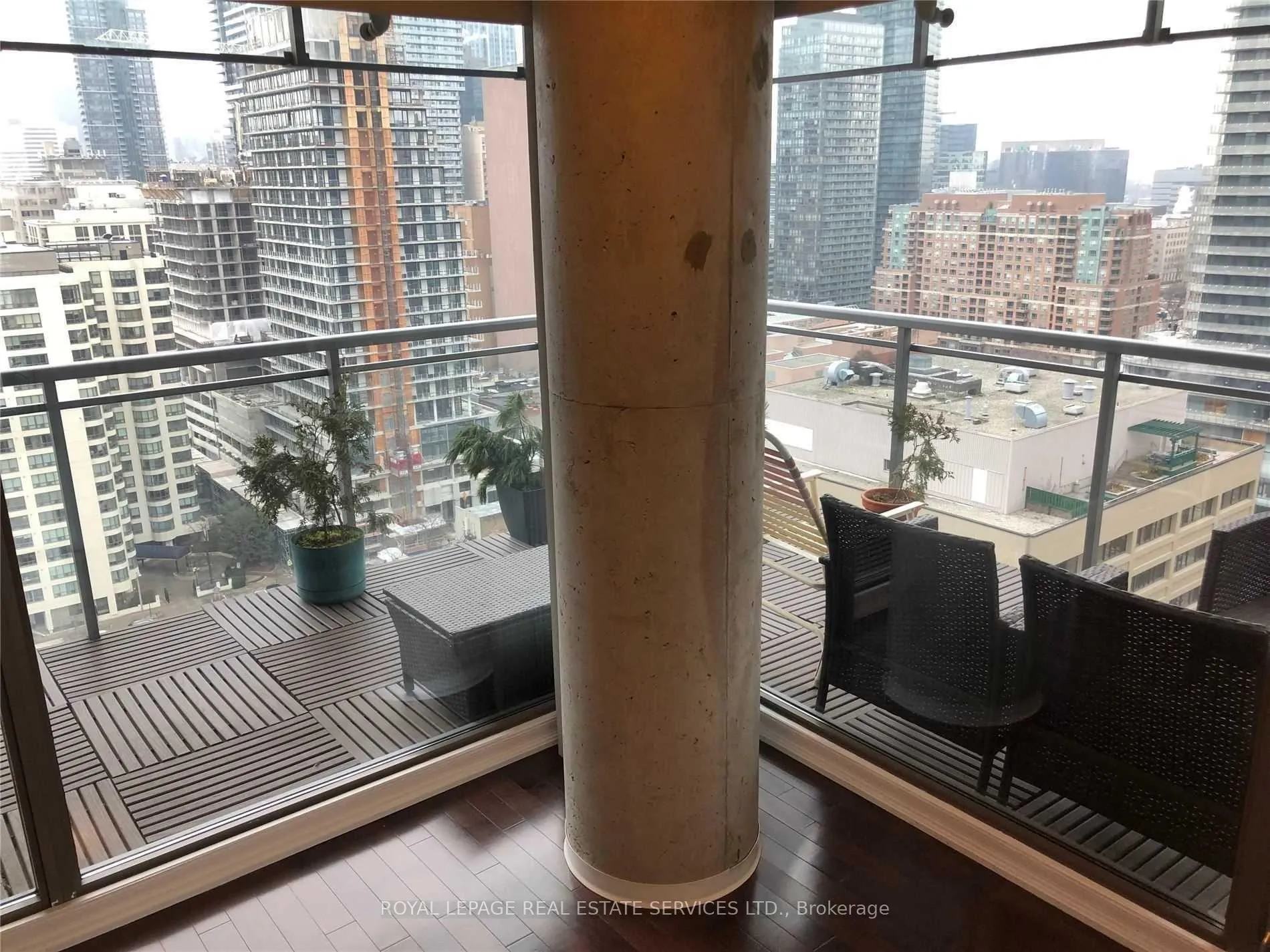 Photo 8 of Unit 2103, 22 Wellesley Street E, Toronto, Church-Yonge Corridor — HOMEH