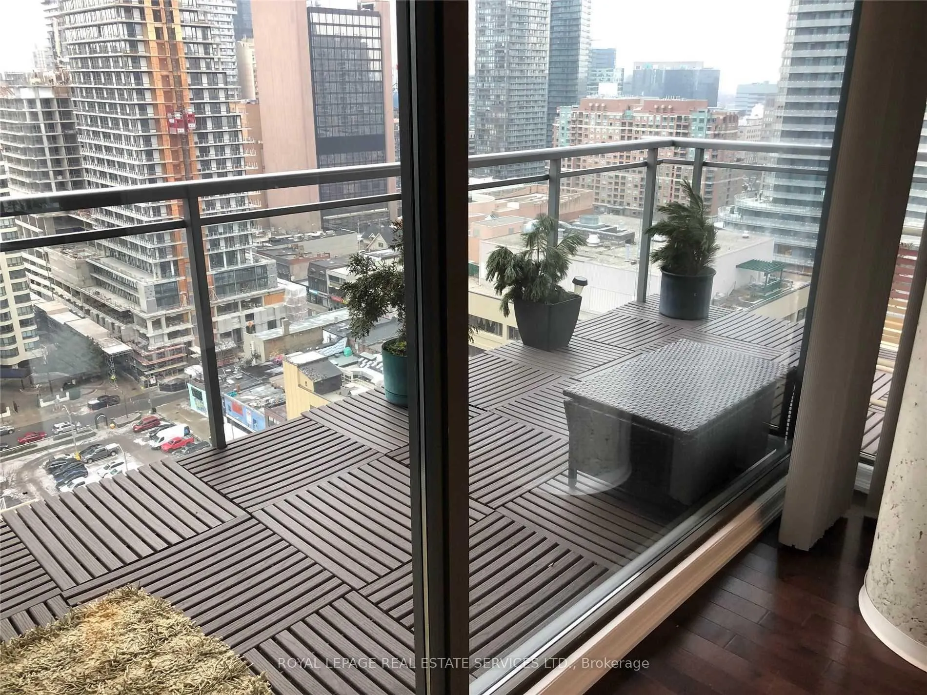 Photo 9 of Unit 2103, 22 Wellesley Street E, Toronto, Church-Yonge Corridor — HOMEH