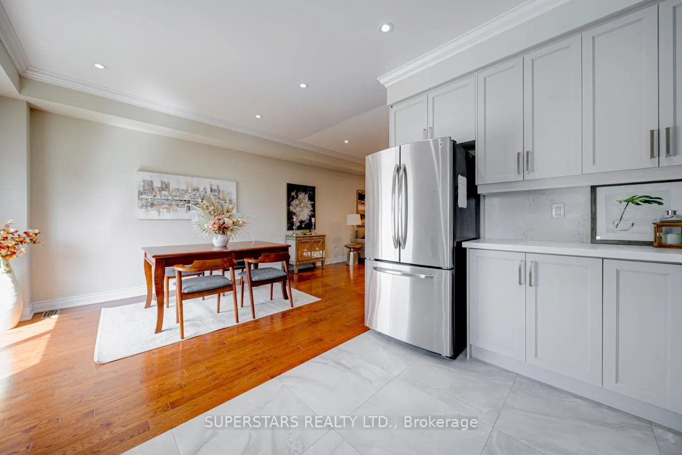 Photo 9 of 3 Zachary Place, Vaughan, Vellore Village — HOMEH