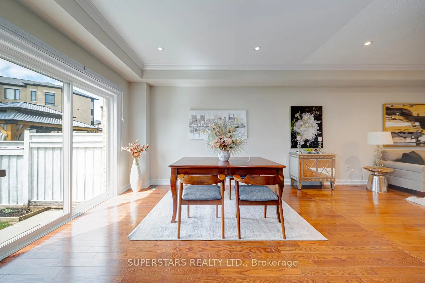 Photo 10 of 3 Zachary Place, Vaughan, Vellore Village — HOMEH