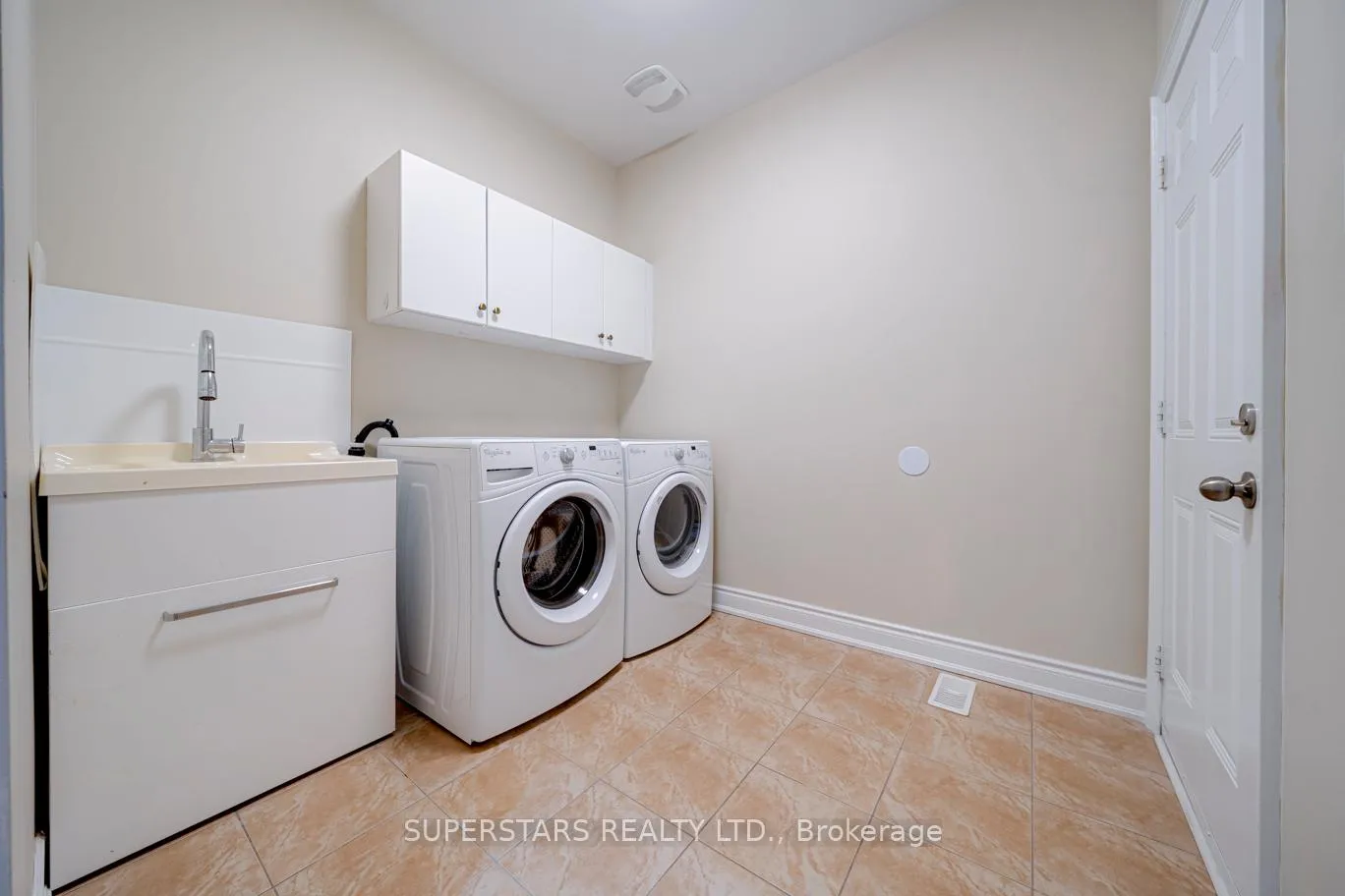 Photo 13 of 3 Zachary Place, Vaughan, Vellore Village — HOMEH