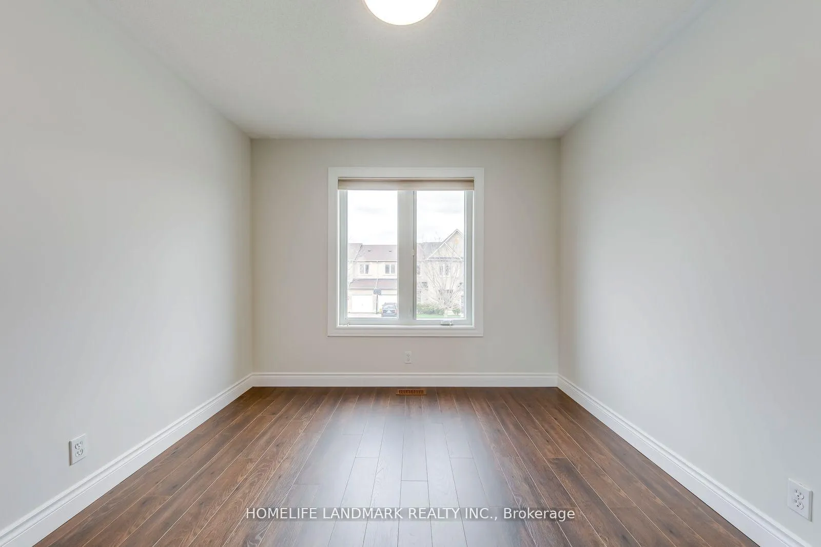 Photo 19 of 7 Marshview Avenue, Aurora, Bayview Northeast — HOMEH