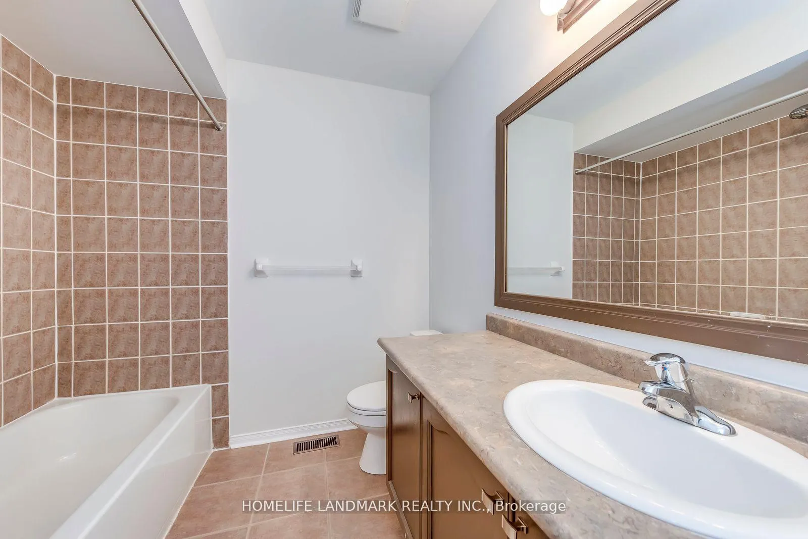 Photo 20 of 7 Marshview Avenue, Aurora, Bayview Northeast — HOMEH