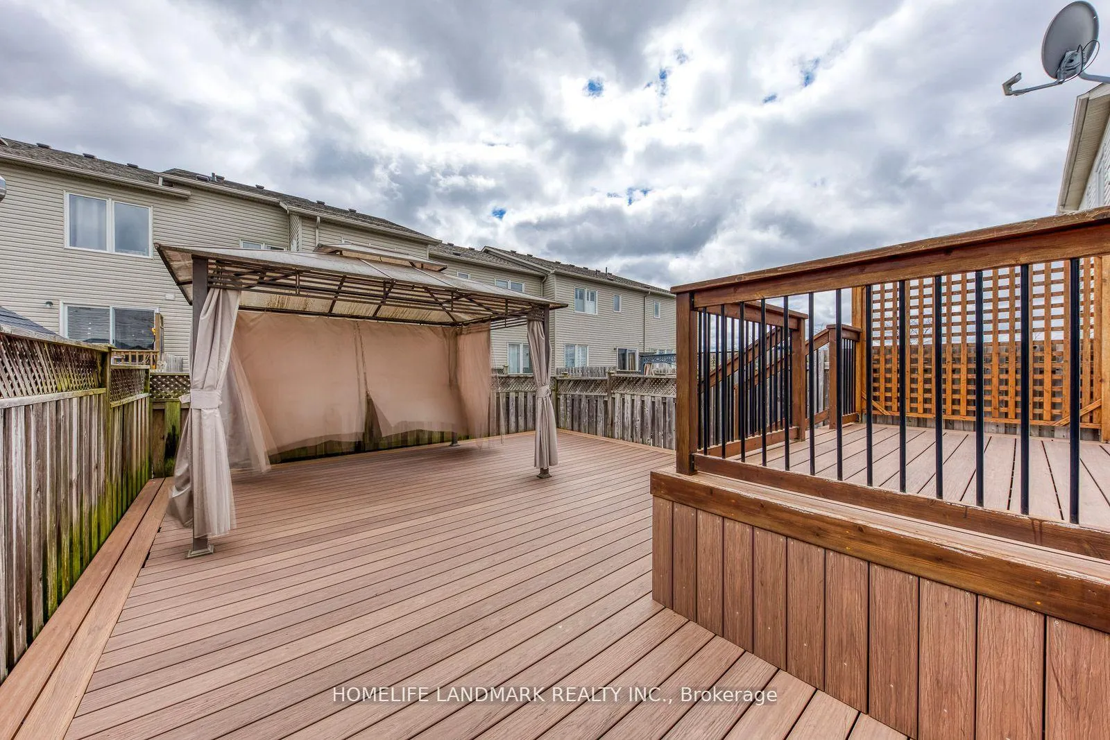 Photo 26 of 7 Marshview Avenue, Aurora, Bayview Northeast — HOMEH