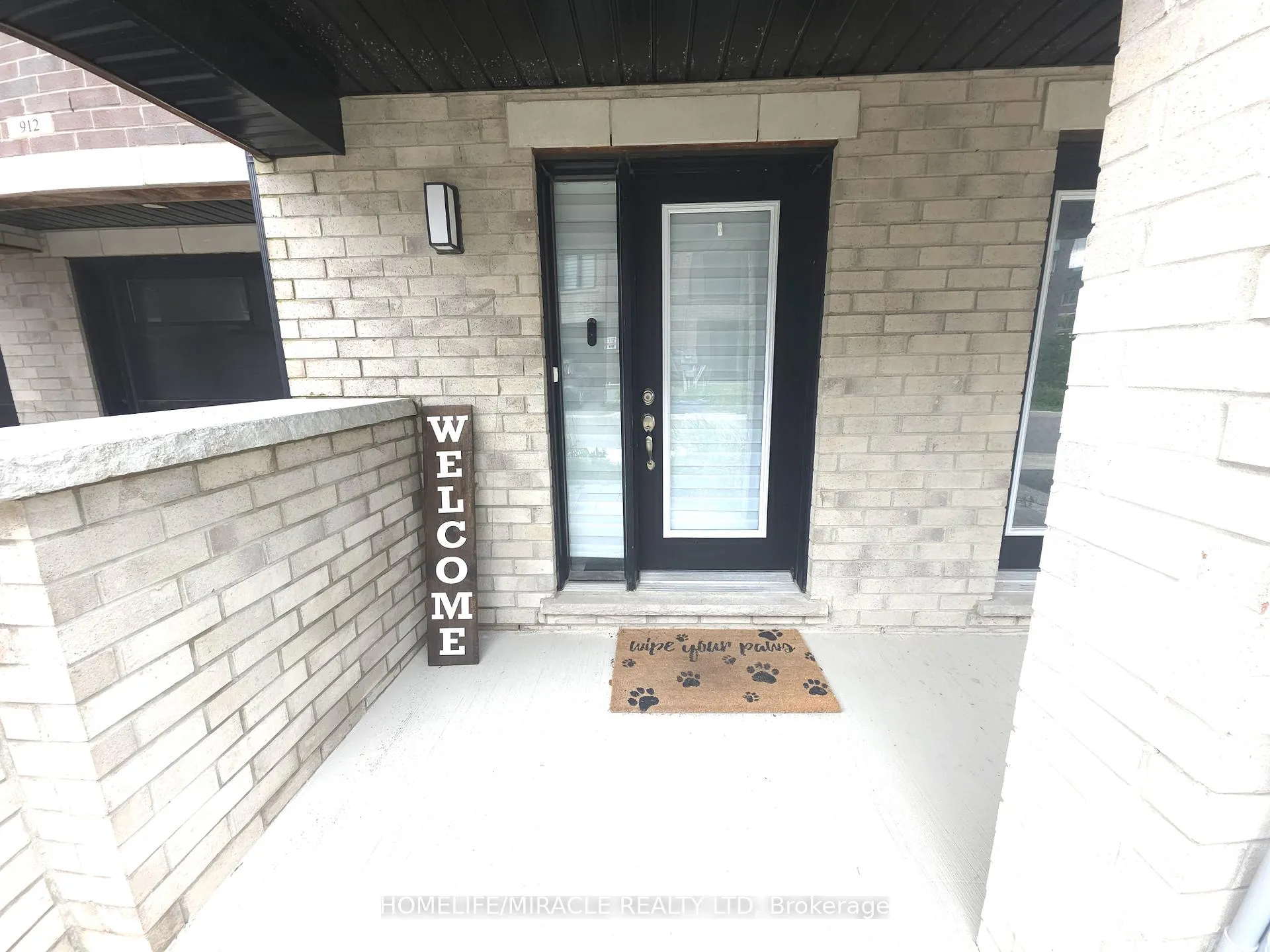 Photo 4 of 585 Colborne Street E, Brantford, East Ward — HOMEH