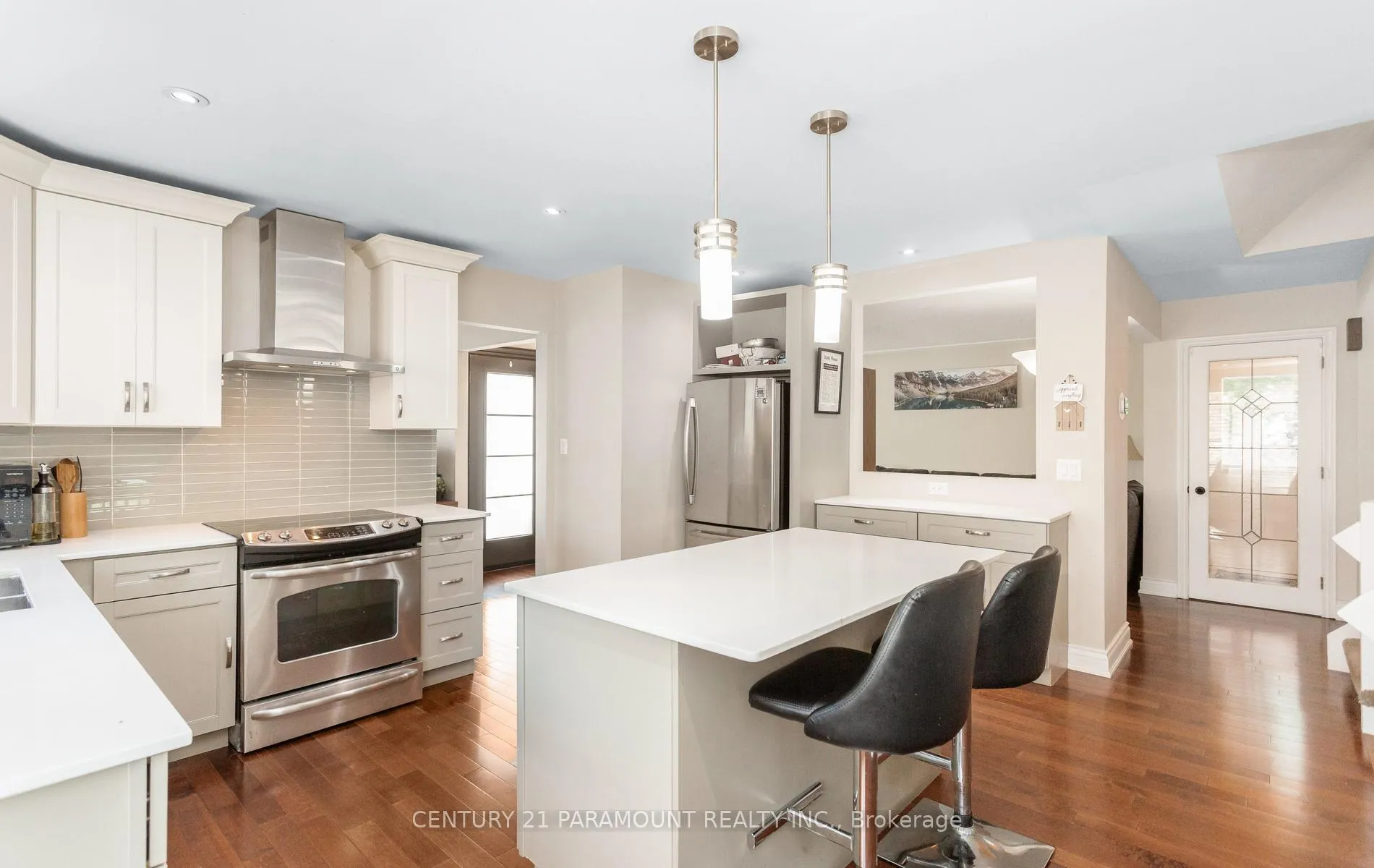 Photo 12 of 342 Main Street, St. Catharines, Port Dalhousie — HOMEH