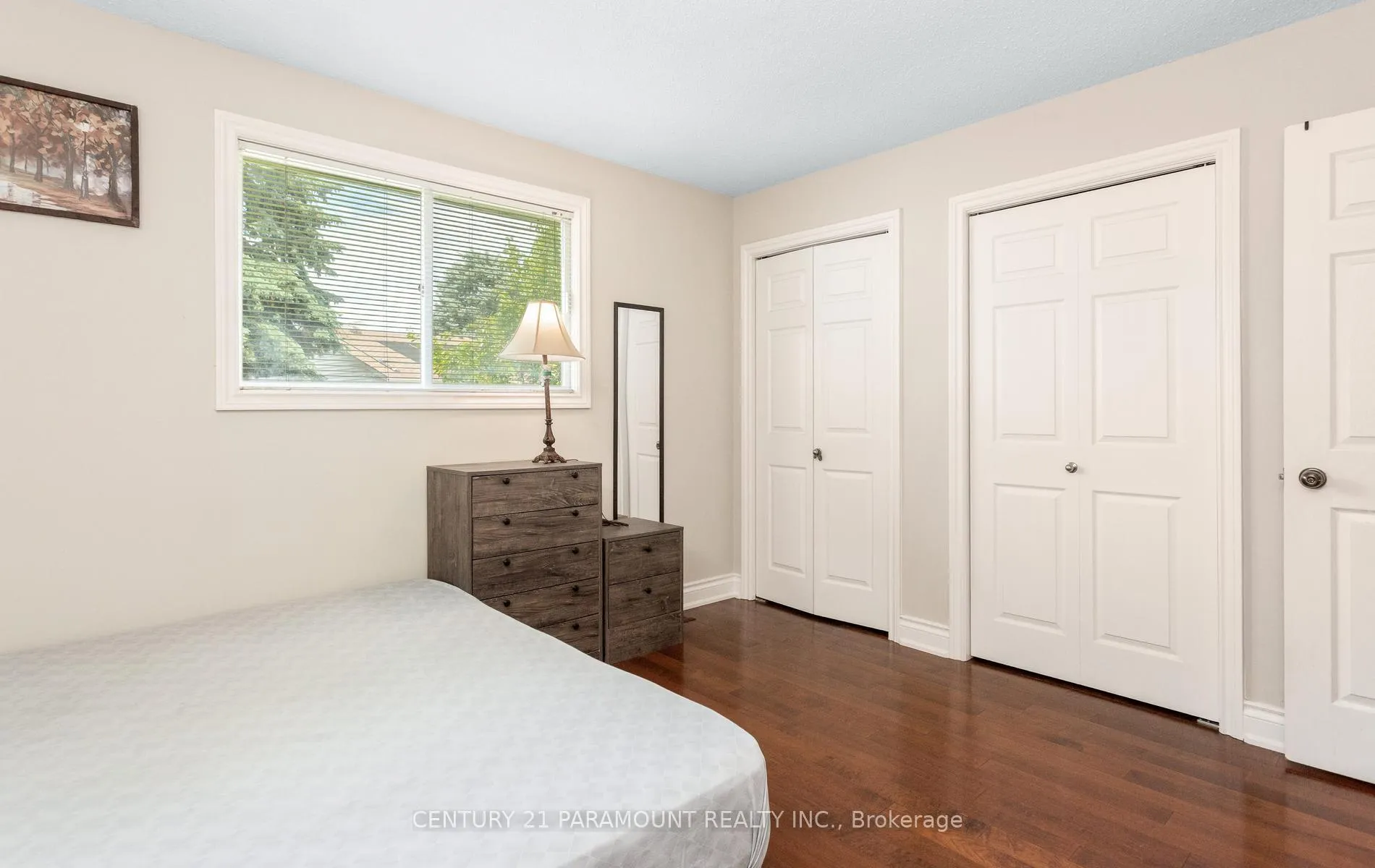 Photo 17 of 342 Main Street, St. Catharines, Port Dalhousie — HOMEH