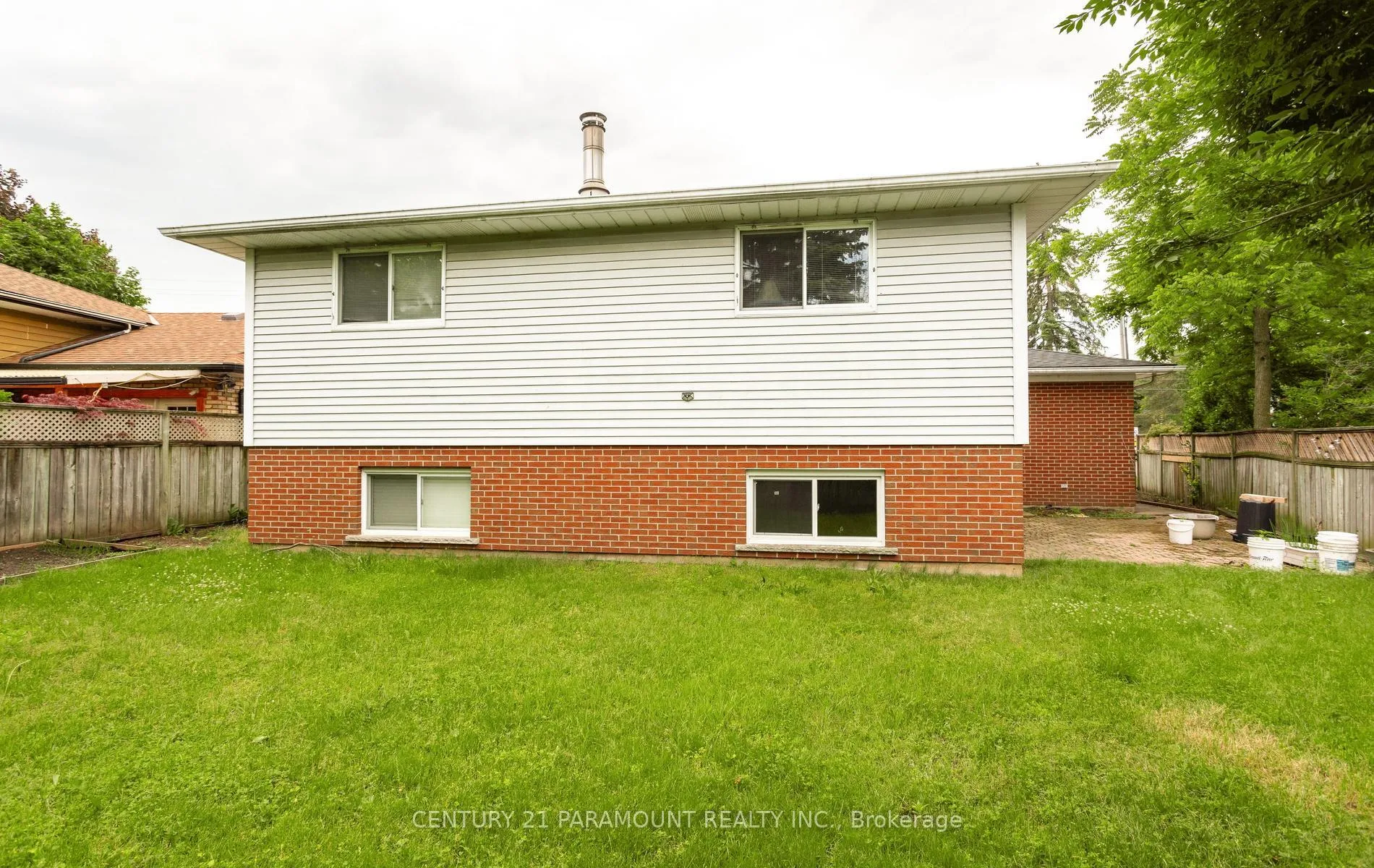 Photo 41 of 342 Main Street, St. Catharines, Port Dalhousie — HOMEH