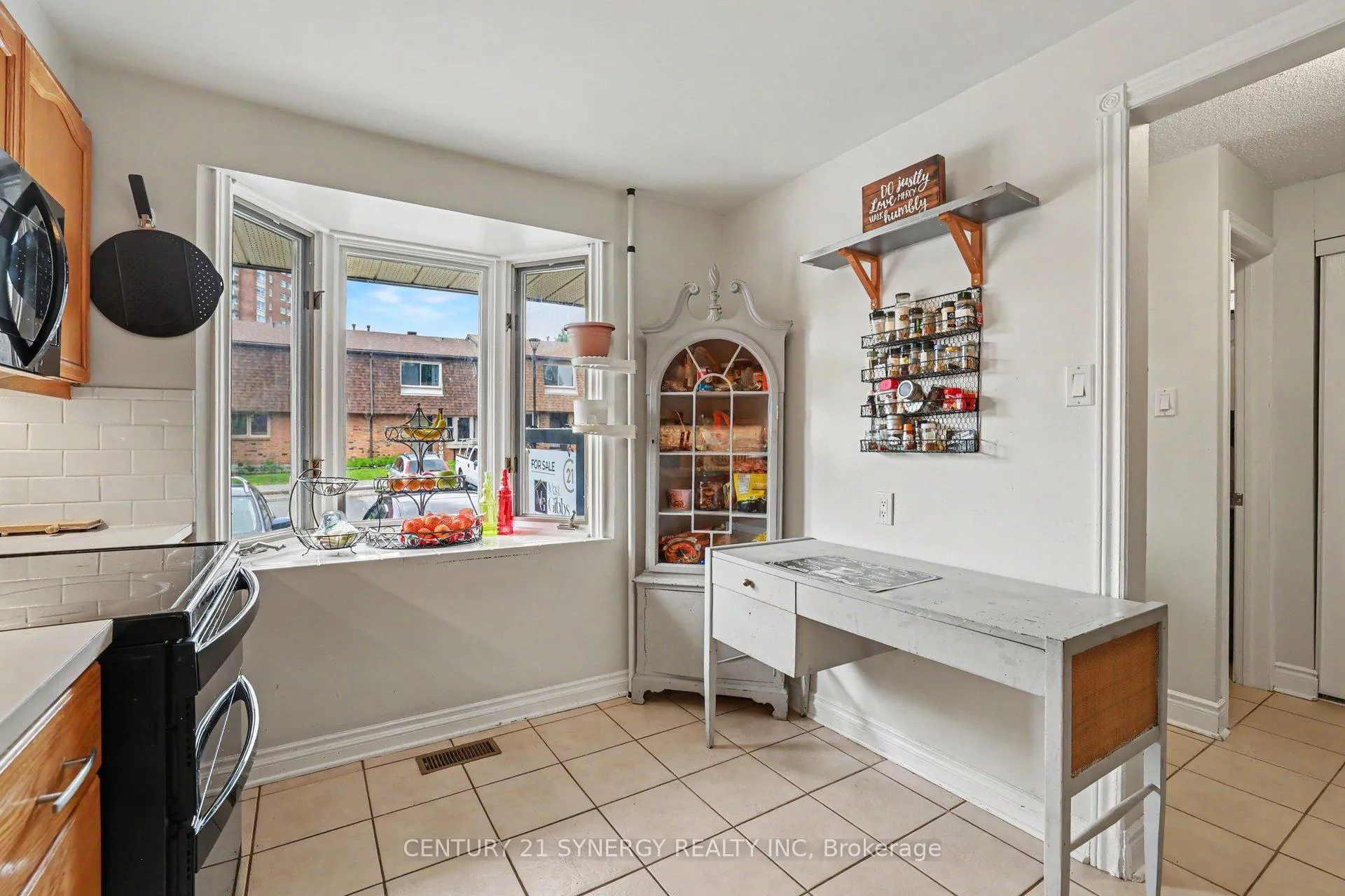 Photo 9 of Unit 152, 909D Elmsmere Road, Ottawa, Beacon Hill South — HOMEH