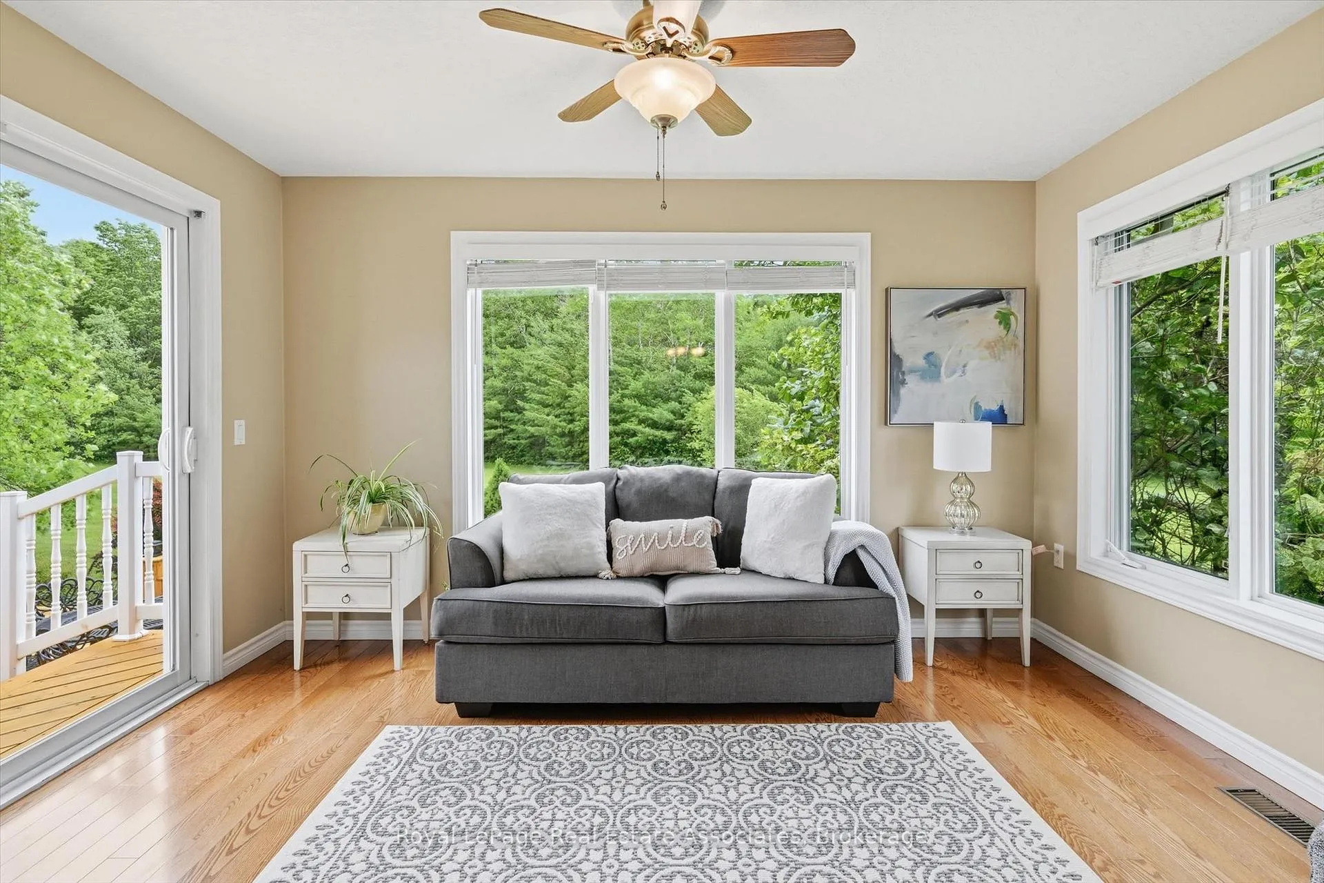 Photo 15 of 180 Glenariff Drive, Hamilton, Freelton — HOMEH