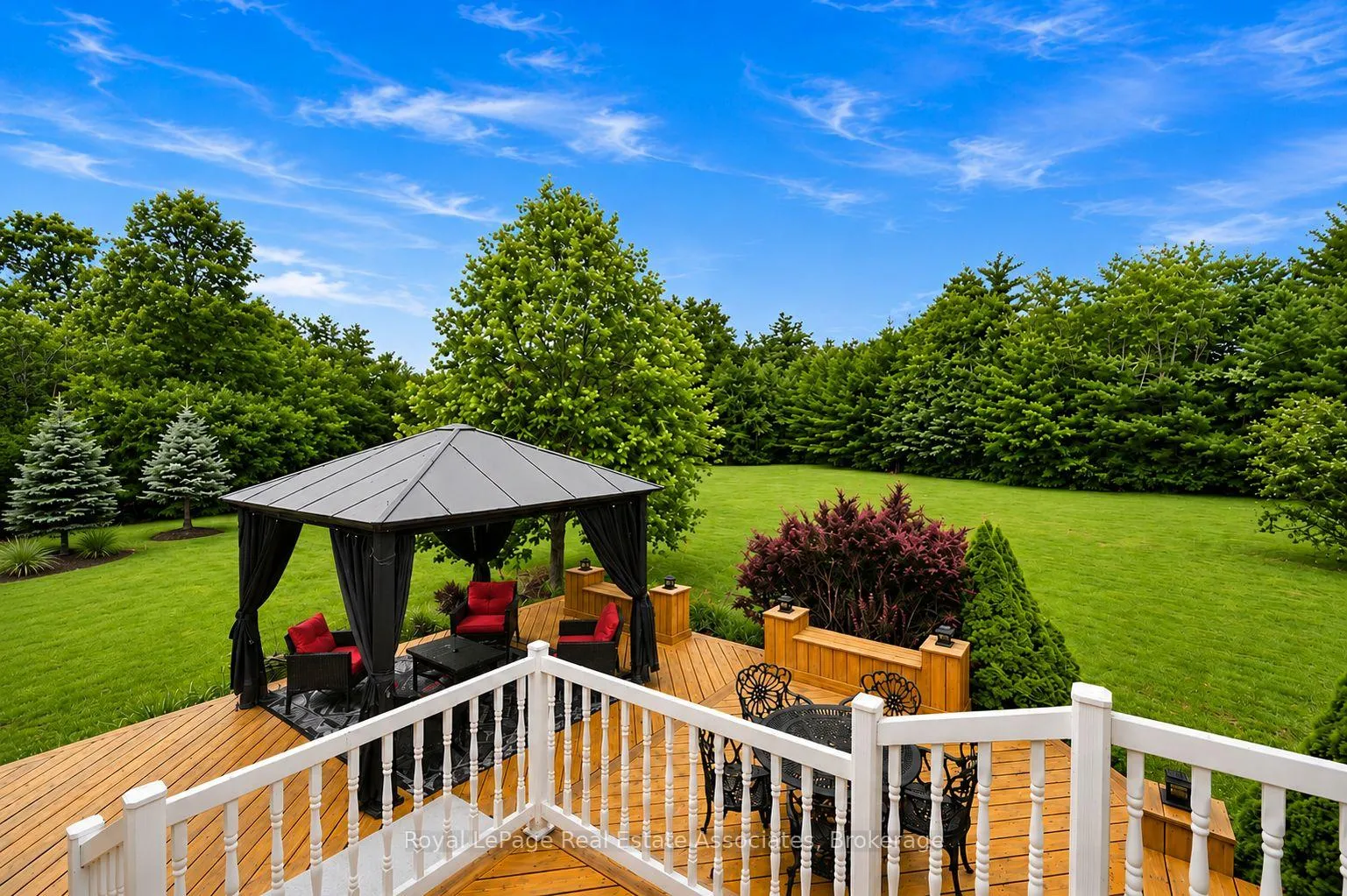 Photo 33 of 180 Glenariff Drive, Hamilton, Freelton — HOMEH