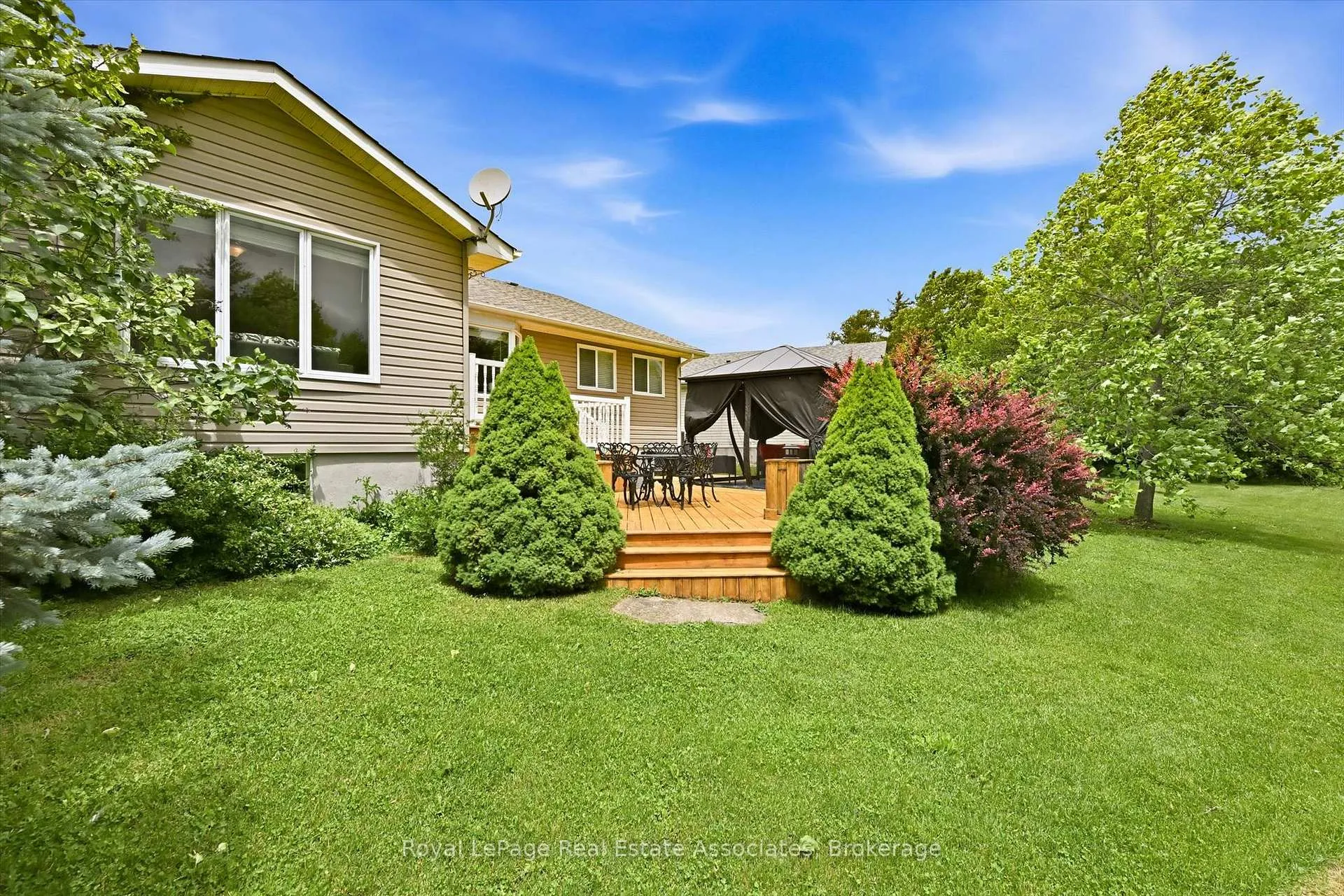 Photo 36 of 180 Glenariff Drive, Hamilton, Freelton — HOMEH