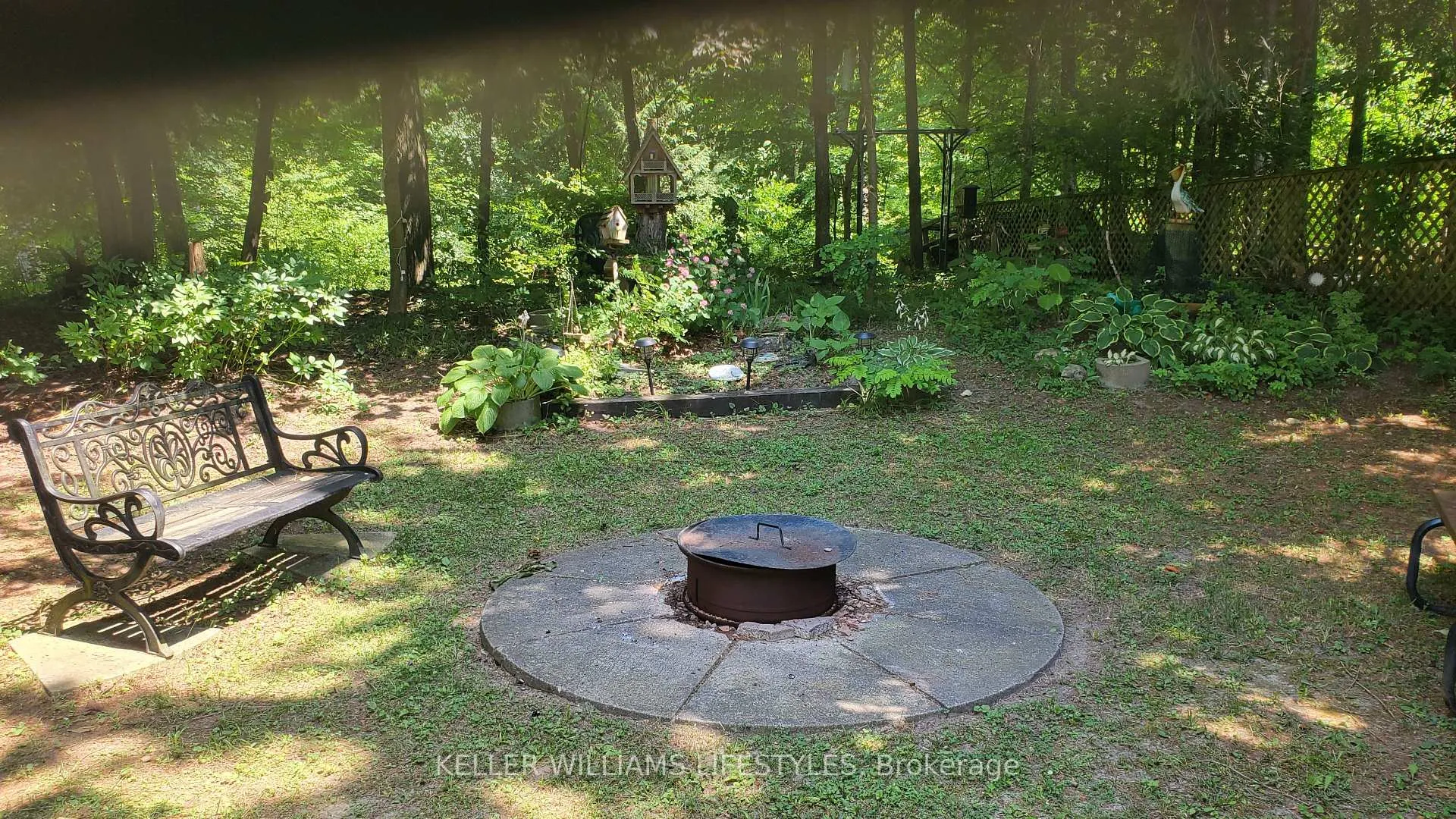 Photo 4 of Unit 425, 76735 Wildwood Line, Bluewater, Stanley — HOMEH