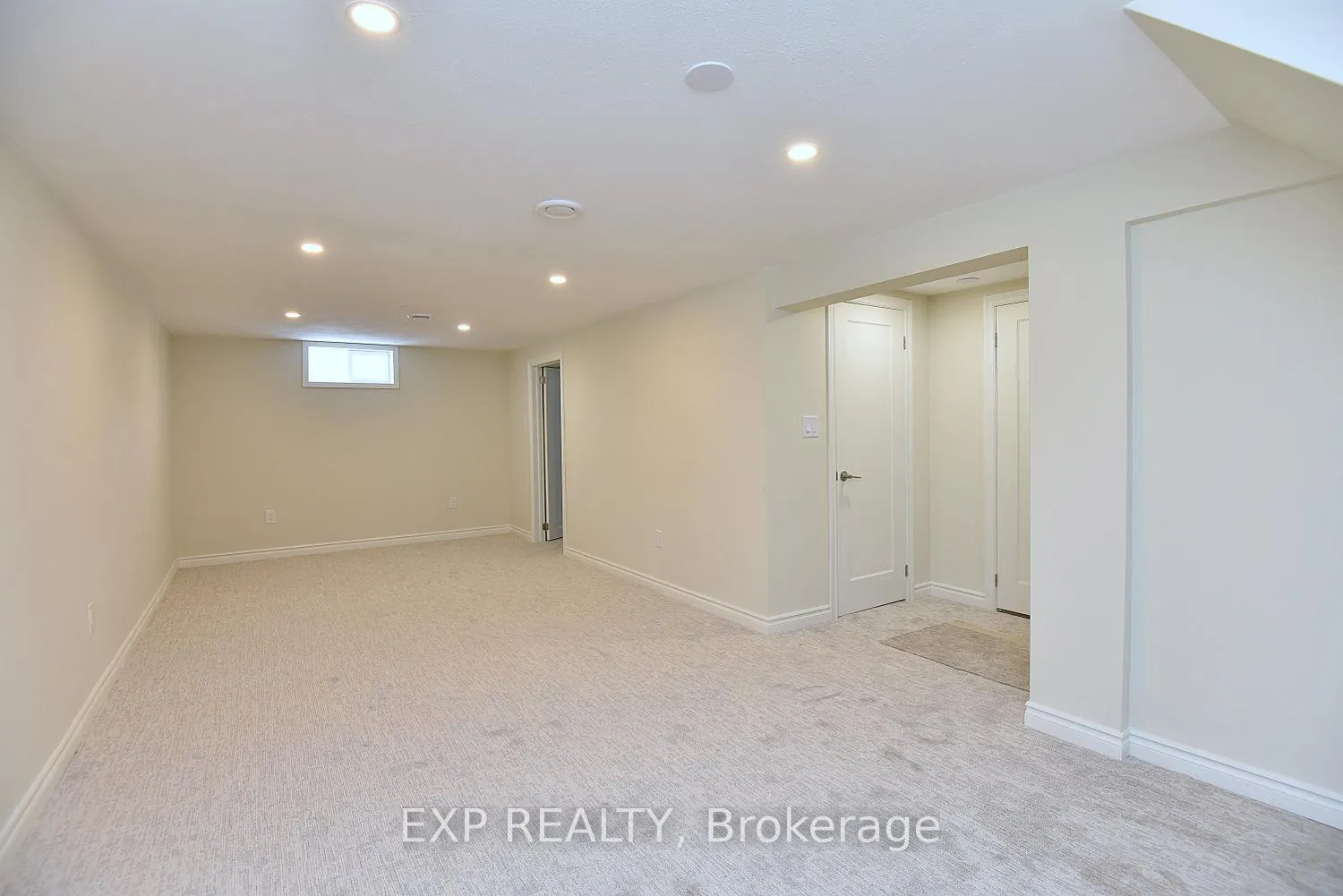 Photo 25 of 47 Odessa Street, Hamilton, Stoney Creek Mountain — HOMEH