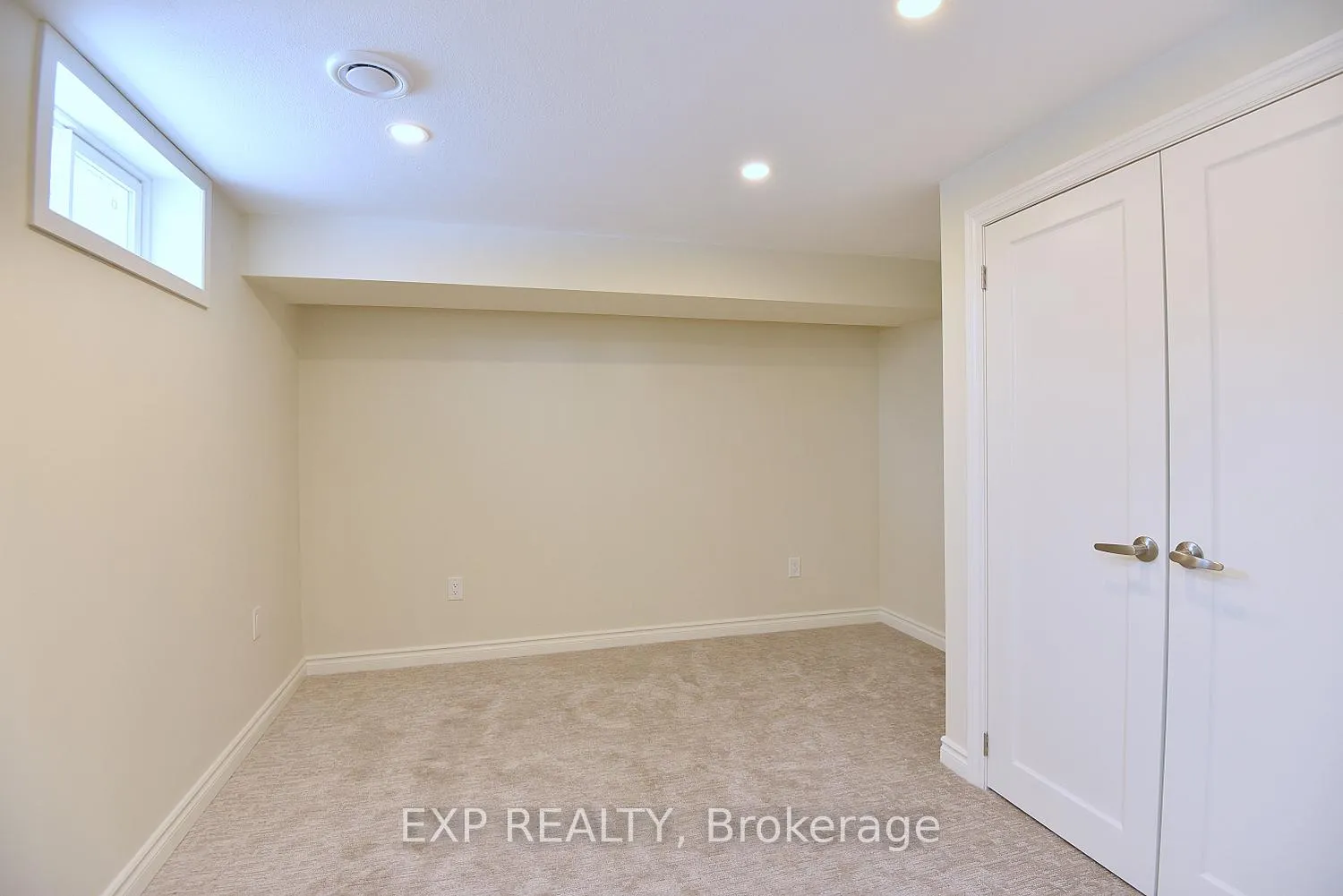Photo 28 of 47 Odessa Street, Hamilton, Stoney Creek Mountain — HOMEH