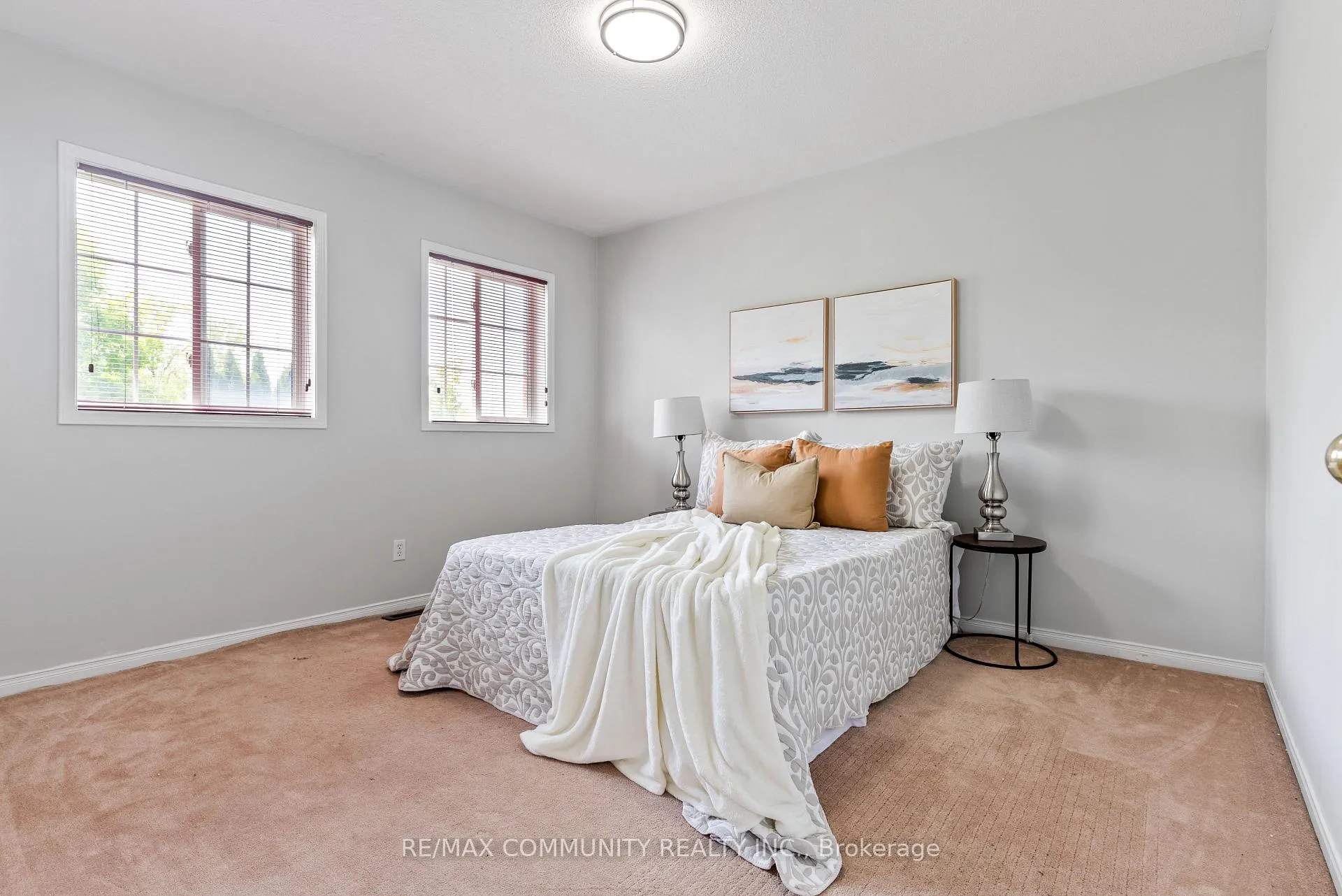 Photo 24 of 1081 Langford Street, Oshawa, Eastdale — HOMEH