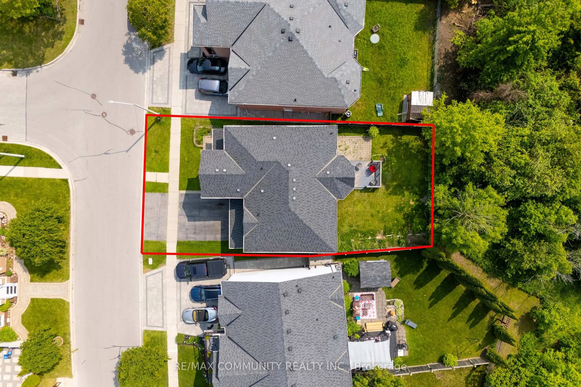 Photo 47 of 1081 Langford Street, Oshawa, Eastdale — HOMEH
