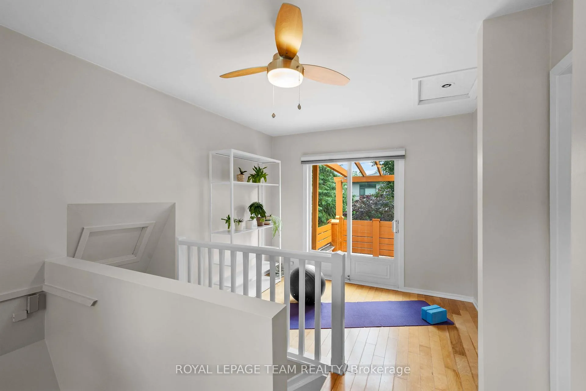 Photo 17 of 631 Courtenay Avenue, Ottawa, McKellar/Highland — HOMEH