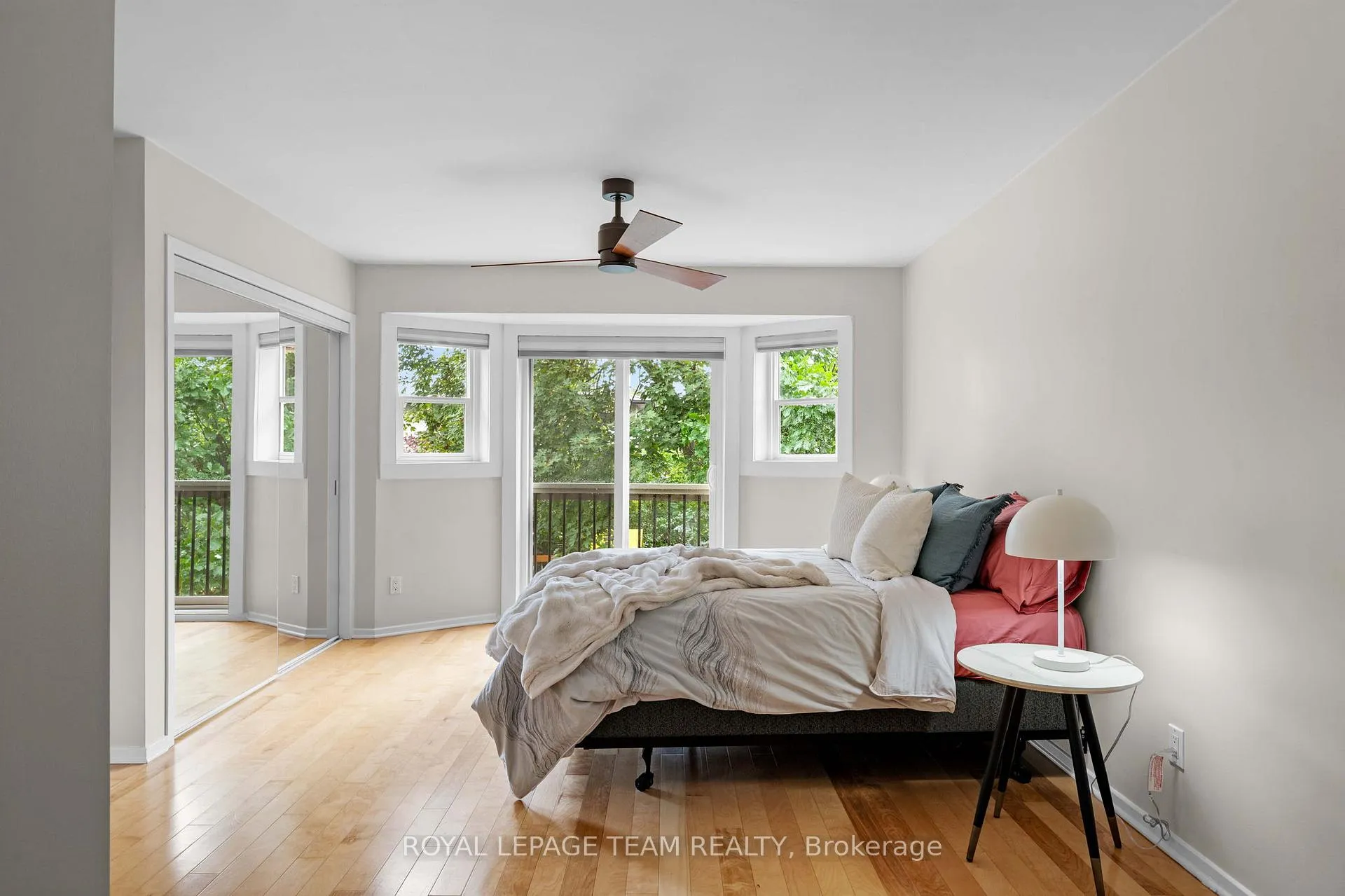 Photo 19 of 631 Courtenay Avenue, Ottawa, McKellar/Highland — HOMEH