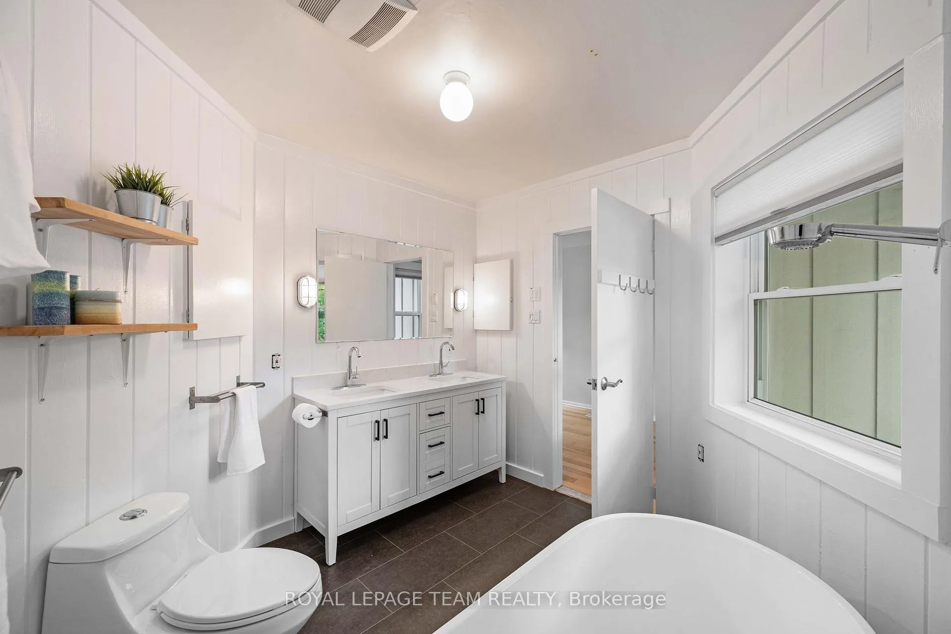 Photo 22 of 631 Courtenay Avenue, Ottawa, McKellar/Highland — HOMEH