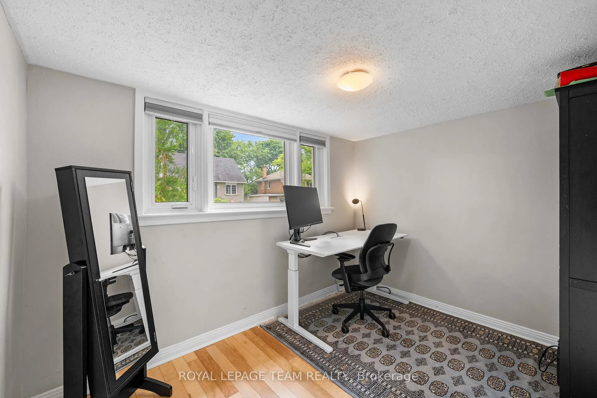 Photo 24 of 631 Courtenay Avenue, Ottawa, McKellar/Highland — HOMEH
