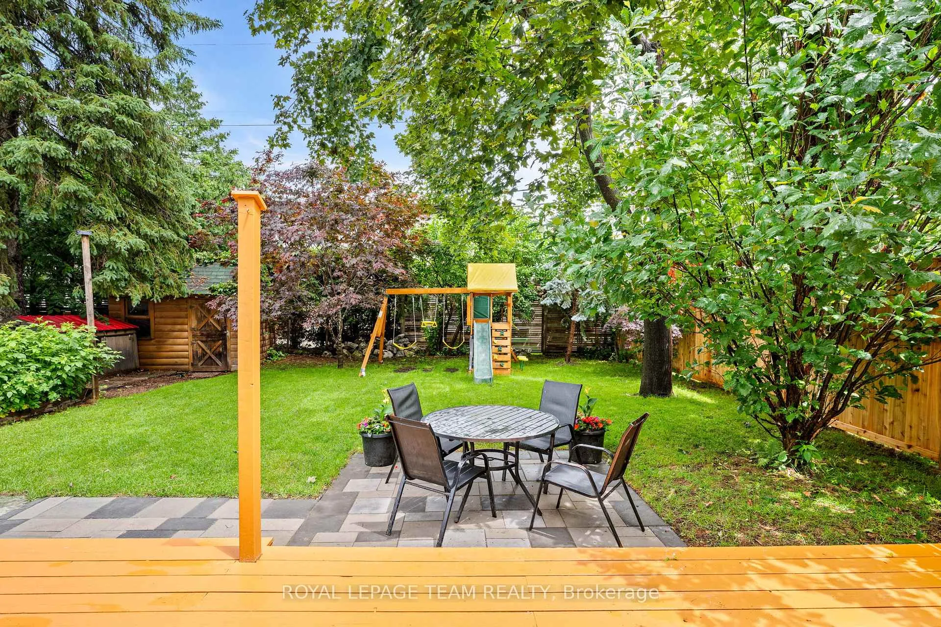 Photo 27 of 631 Courtenay Avenue, Ottawa, McKellar/Highland — HOMEH