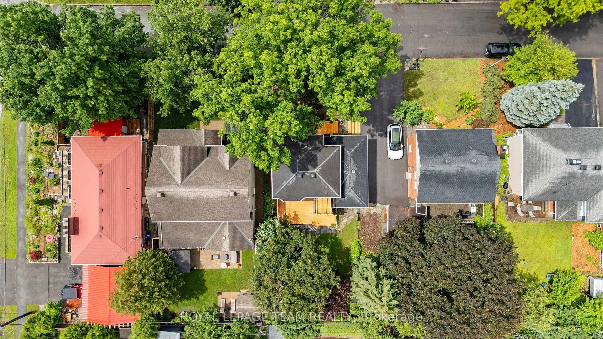 Photo 29 of 631 Courtenay Avenue, Ottawa, McKellar/Highland — HOMEH