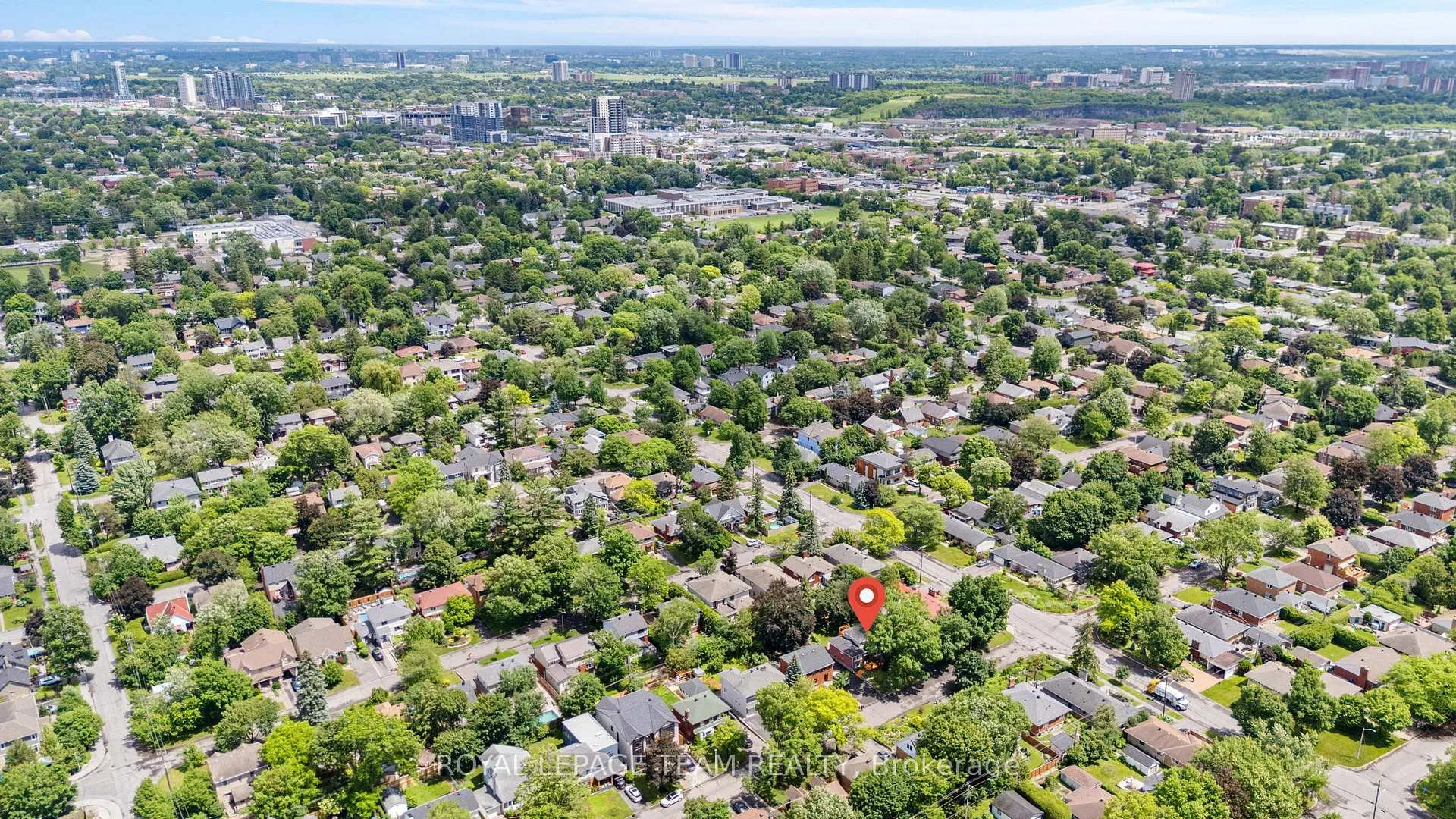 Photo 31 of 631 Courtenay Avenue, Ottawa, McKellar/Highland — HOMEH