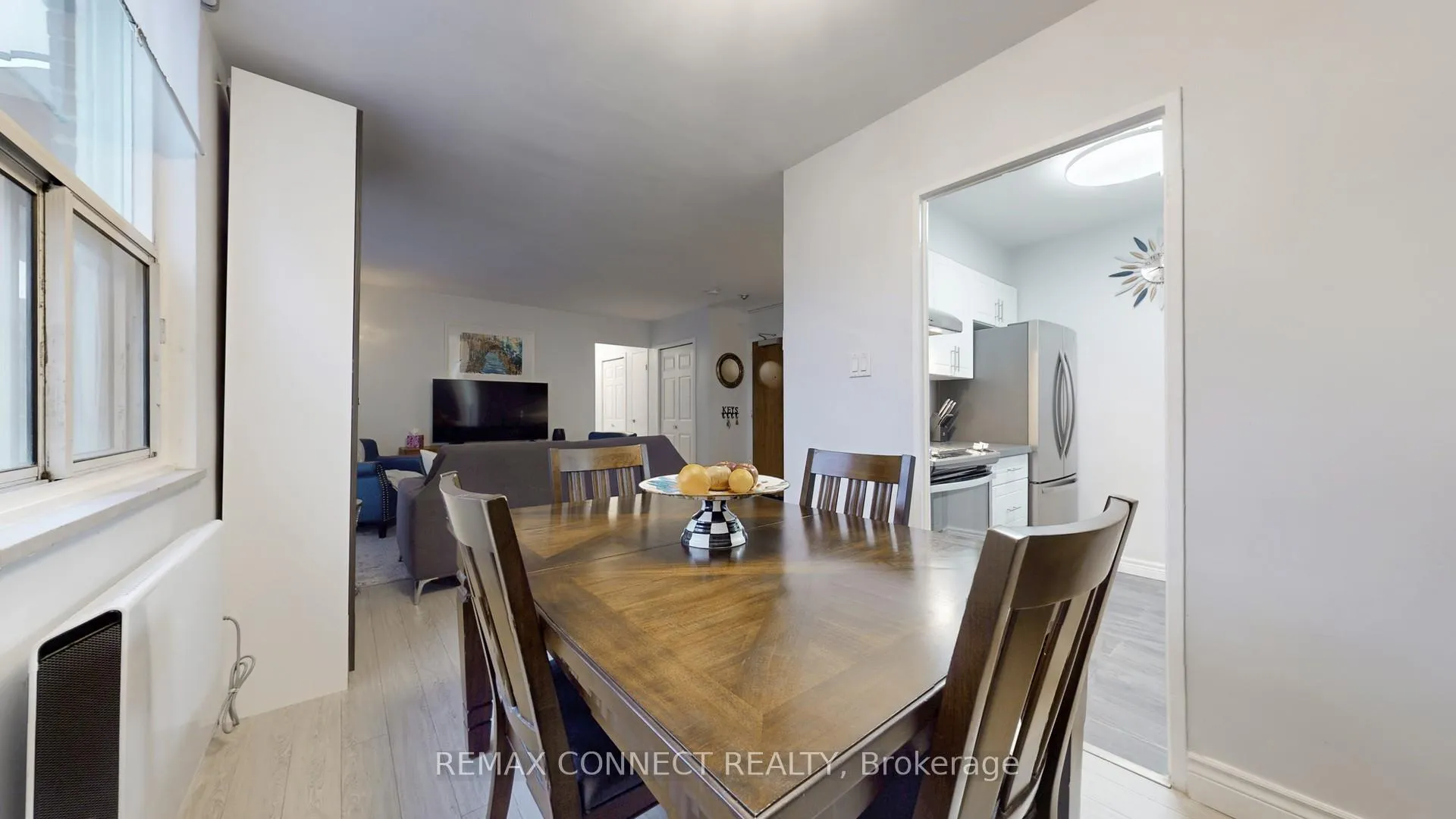 Photo 15 of Unit 703, 1145 Logan Avenue, Toronto, Broadview North — HOMEH