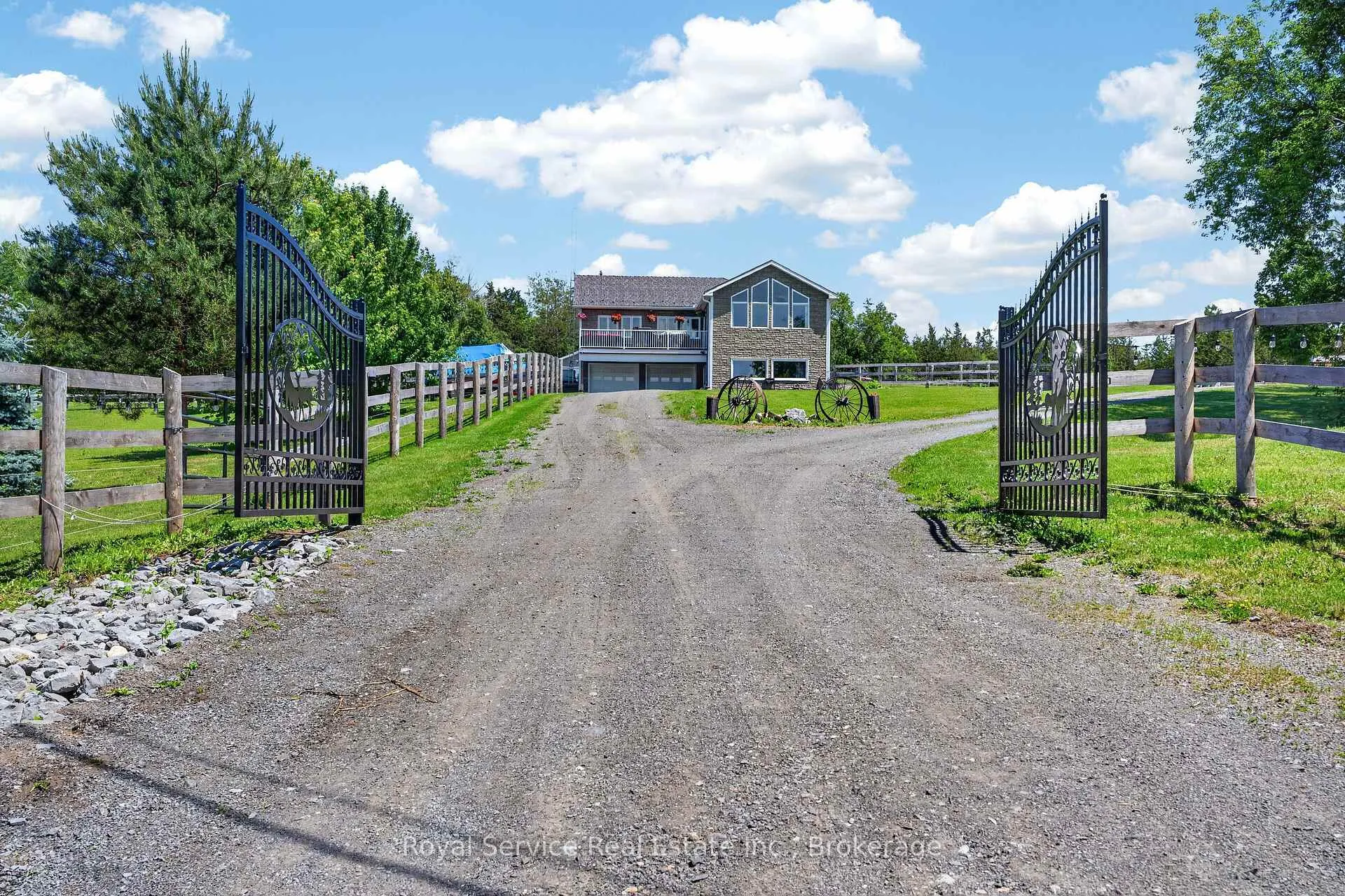 Photo 3 of 1022 Palace Road, Greater Napanee, Greater Napanee — HOMEH