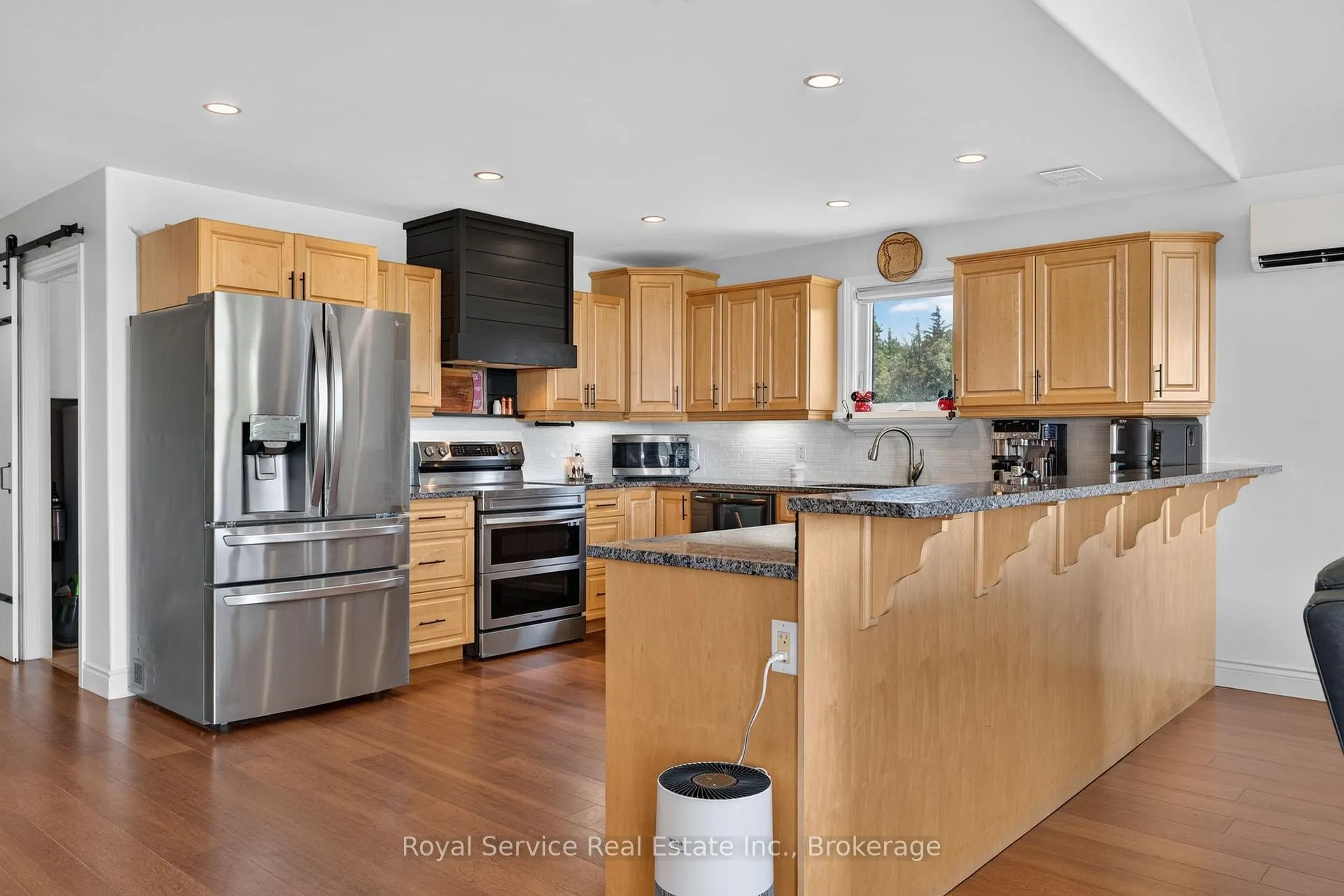 Photo 17 of 1022 Palace Road, Greater Napanee, Greater Napanee — HOMEH