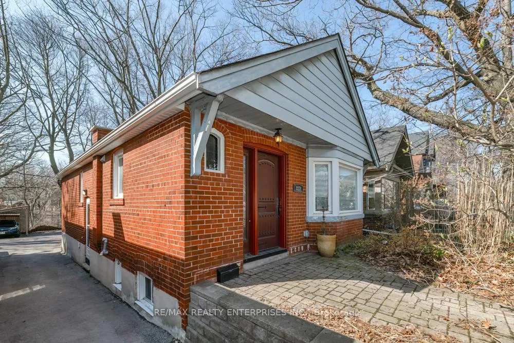Photo 17 of Unit Upper, 837 Kingston Road, Toronto, The Beaches — HOMEH