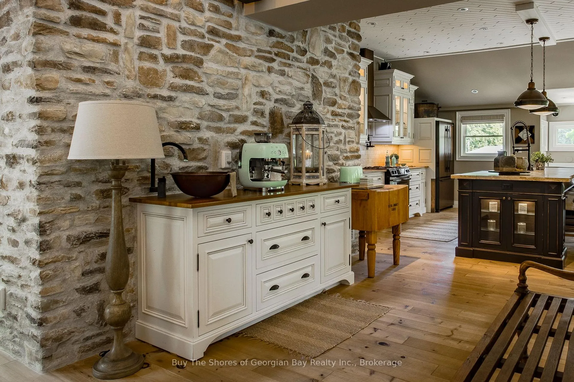 Photo 17 of 40 Polish Avenue, Penetanguishene — HOMEH