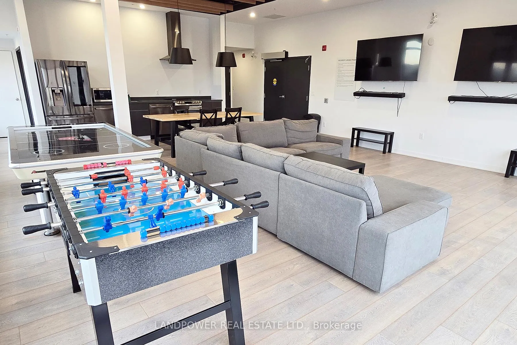 Photo 12 of Unit 313, 1800 Simcoe Street N, Oshawa, Samac — HOMEH