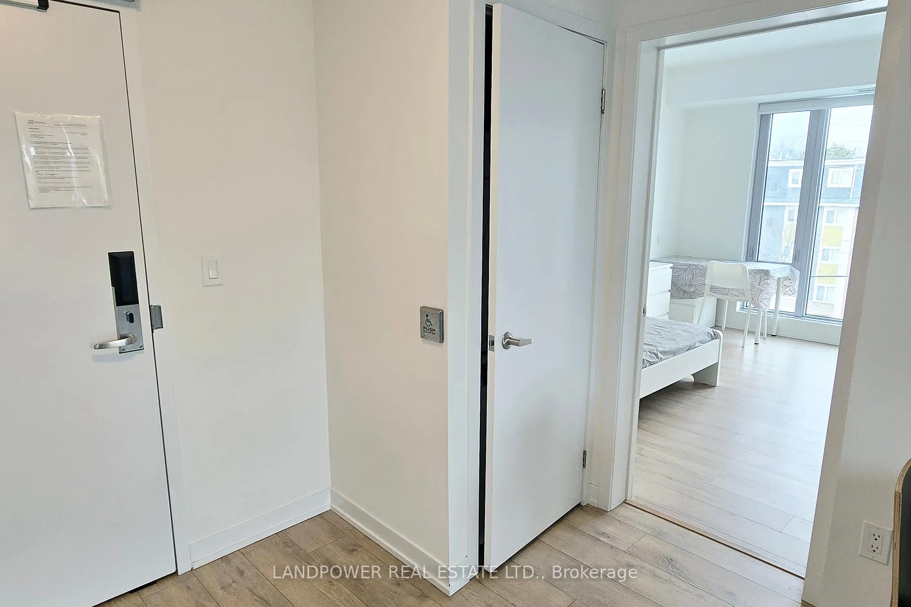 Photo 16 of Unit 313, 1800 Simcoe Street N, Oshawa, Samac — HOMEH
