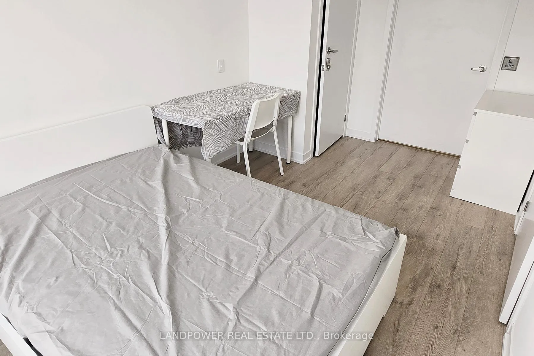 Photo 28 of Unit 313, 1800 Simcoe Street N, Oshawa, Samac — HOMEH