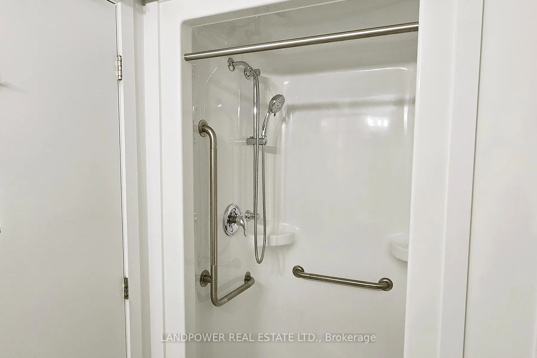 Photo 33 of Unit 313, 1800 Simcoe Street N, Oshawa, Samac — HOMEH