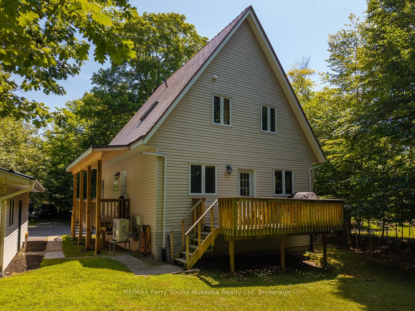 Photo 1 of 113 Bayview Drive, Carling — HOMEH