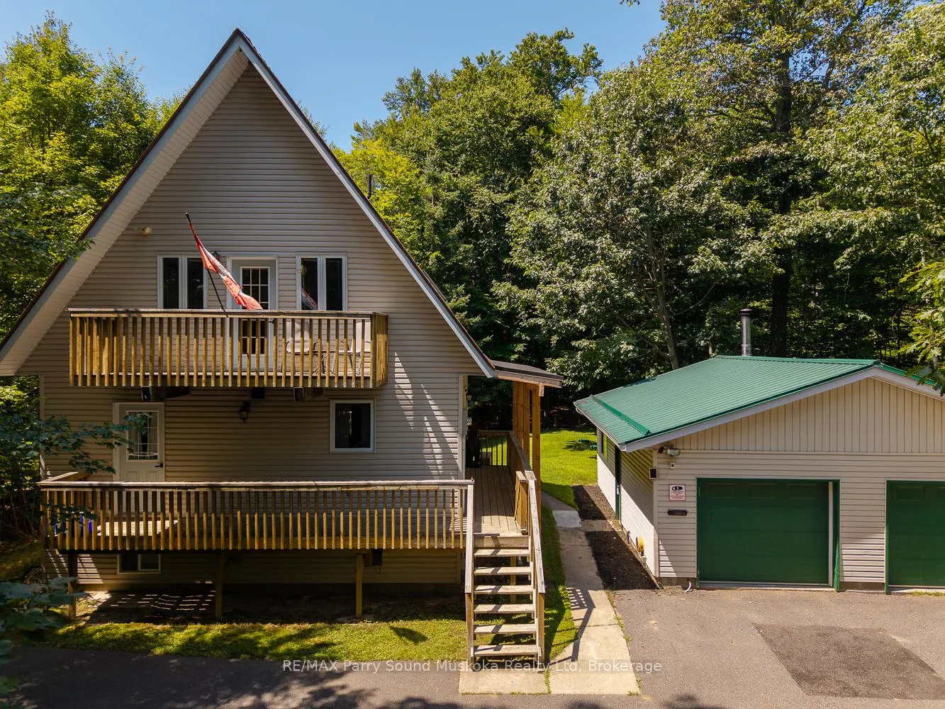 Photo 3 of 113 Bayview Drive, Carling — HOMEH