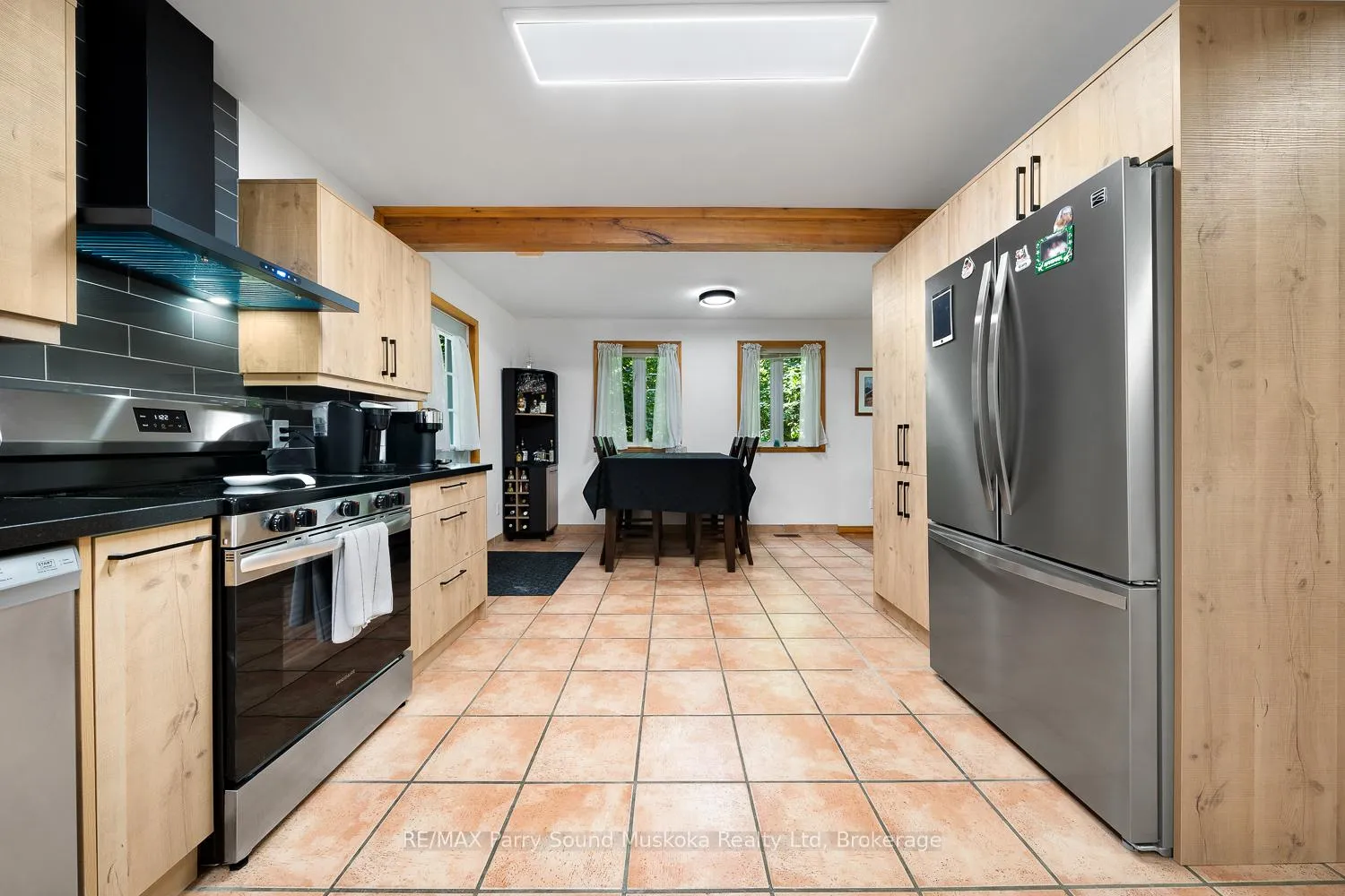 Photo 11 of 113 Bayview Drive, Carling — HOMEH