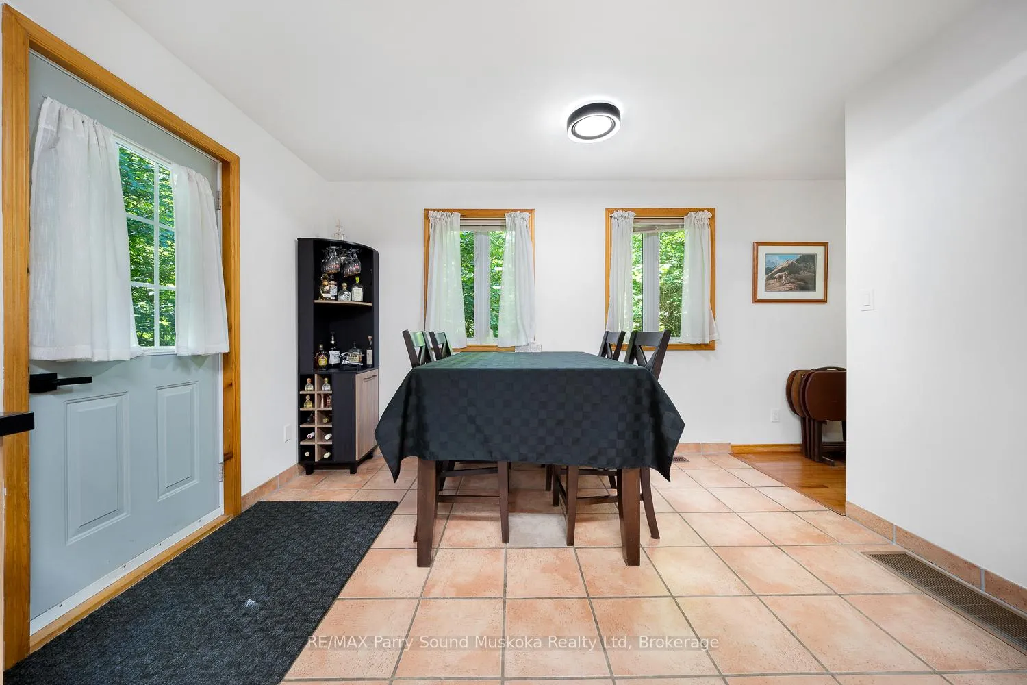 Photo 14 of 113 Bayview Drive, Carling — HOMEH