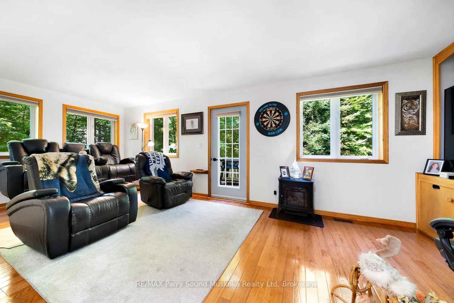 Photo 17 of 113 Bayview Drive, Carling — HOMEH