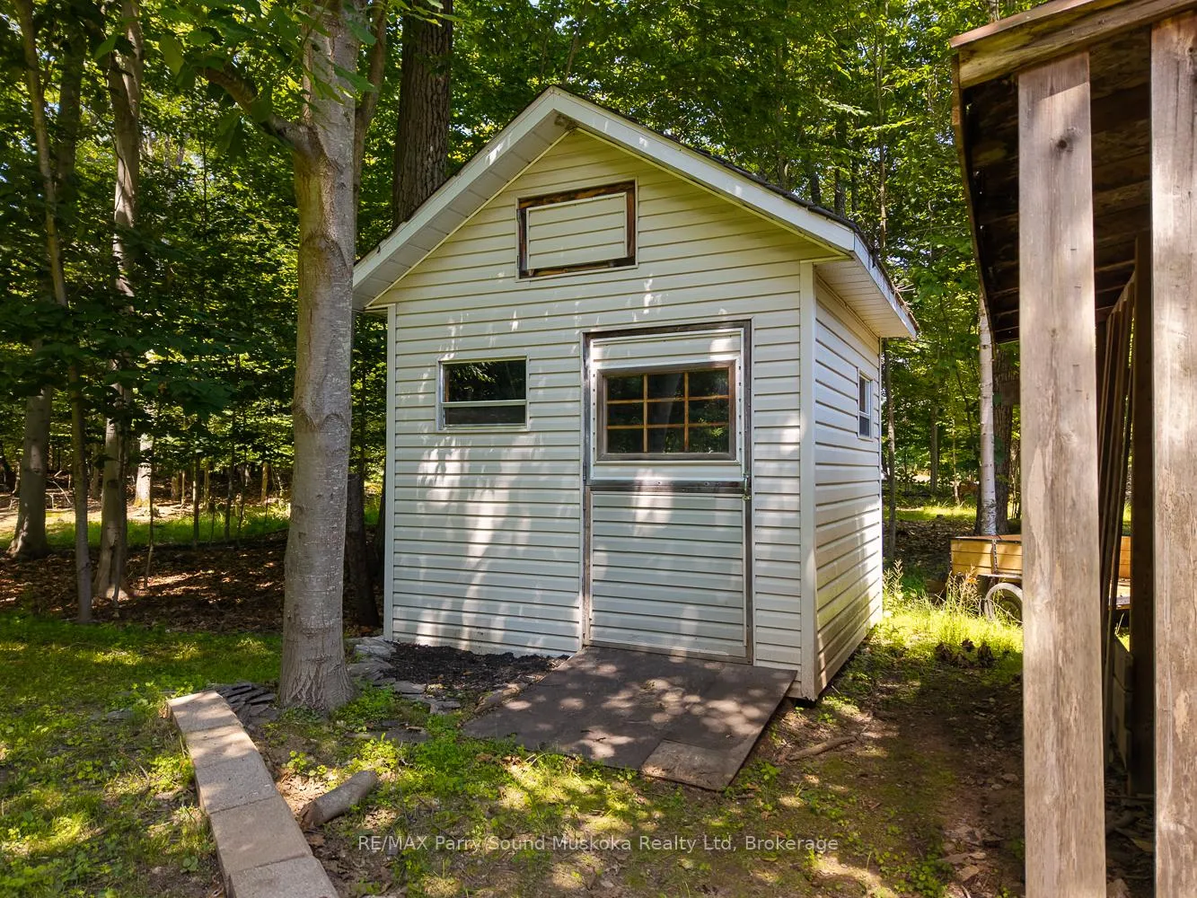 Photo 33 of 113 Bayview Drive, Carling — HOMEH