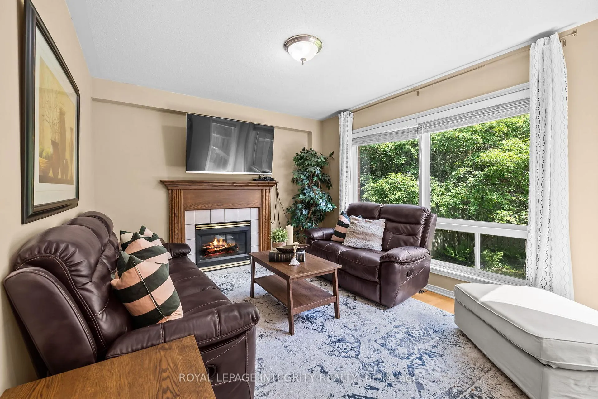 Photo 15 of 25 Crystal Park Crescent, Ottawa, Central Park — HOMEH